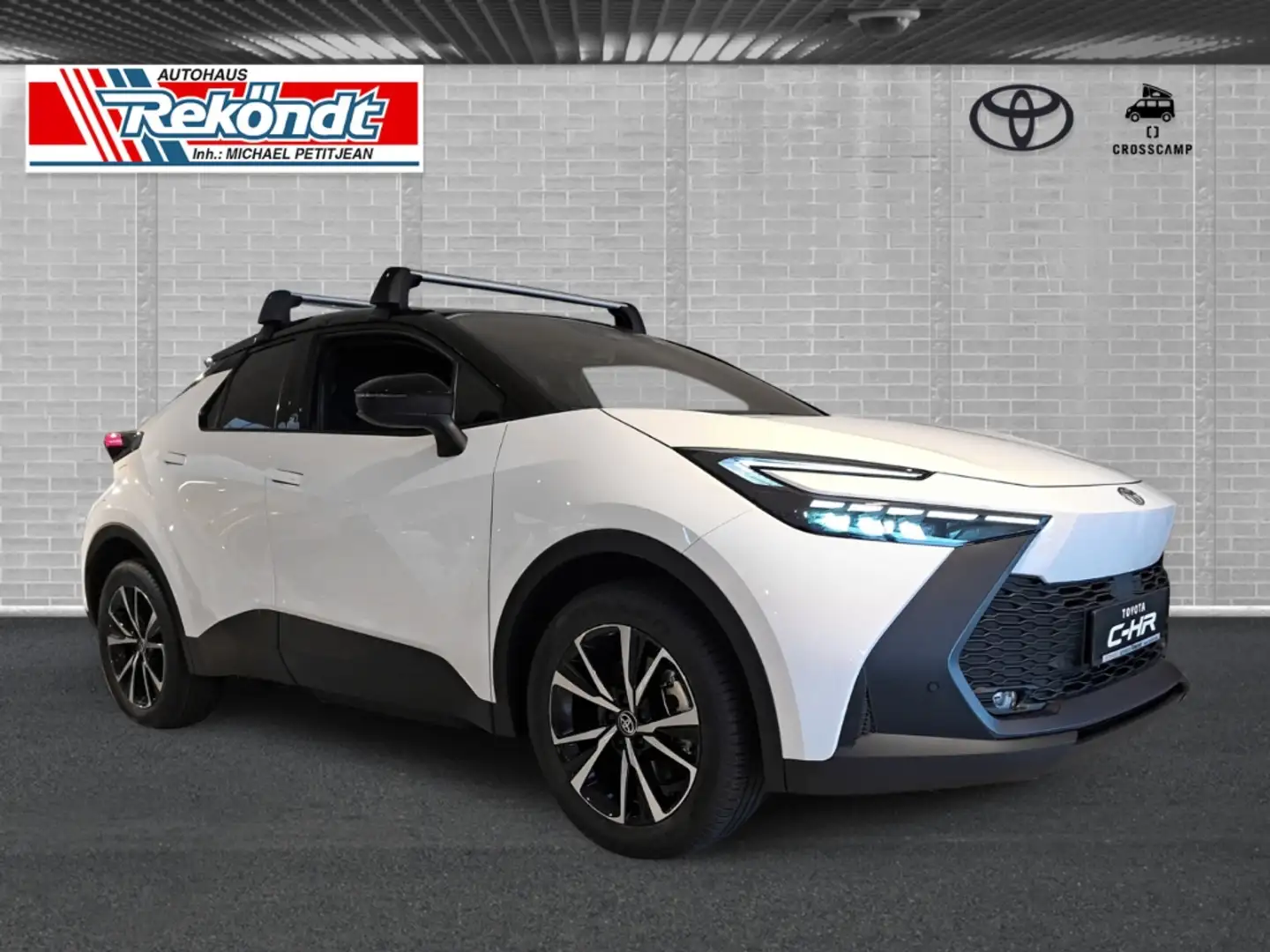 Toyota C-HR Plug-In Hybrid FWD Team Deutschland 2.0 EU6e Weiß - 1