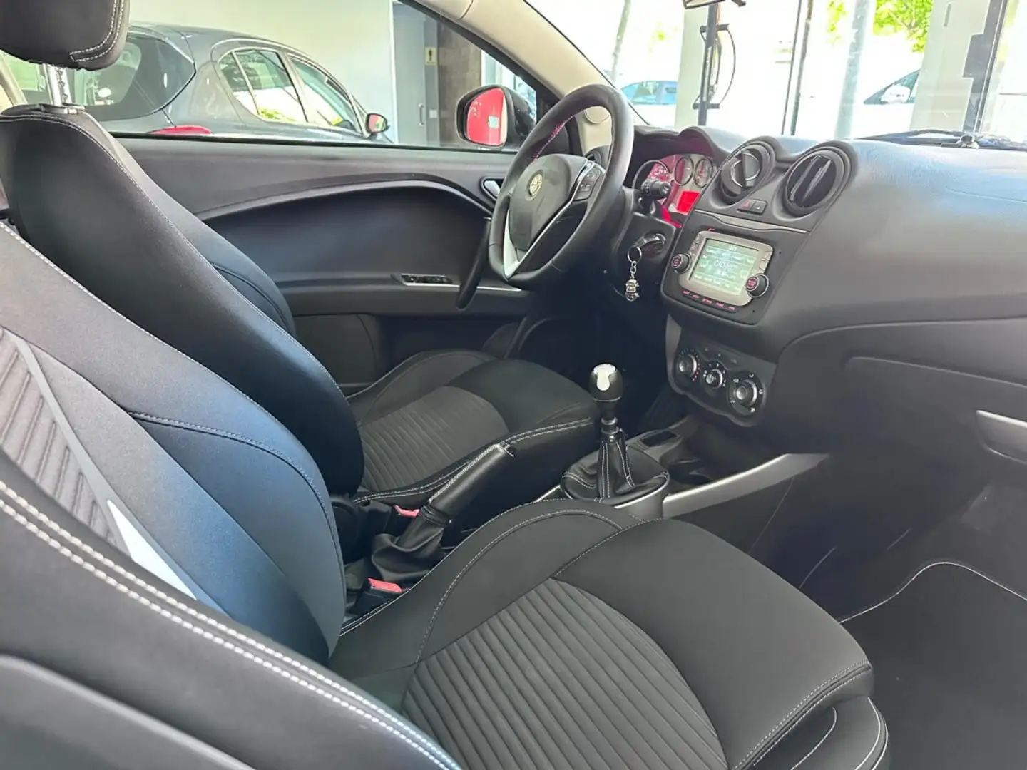 Alfa Romeo MiTo 1.4 78 Rojo - 2