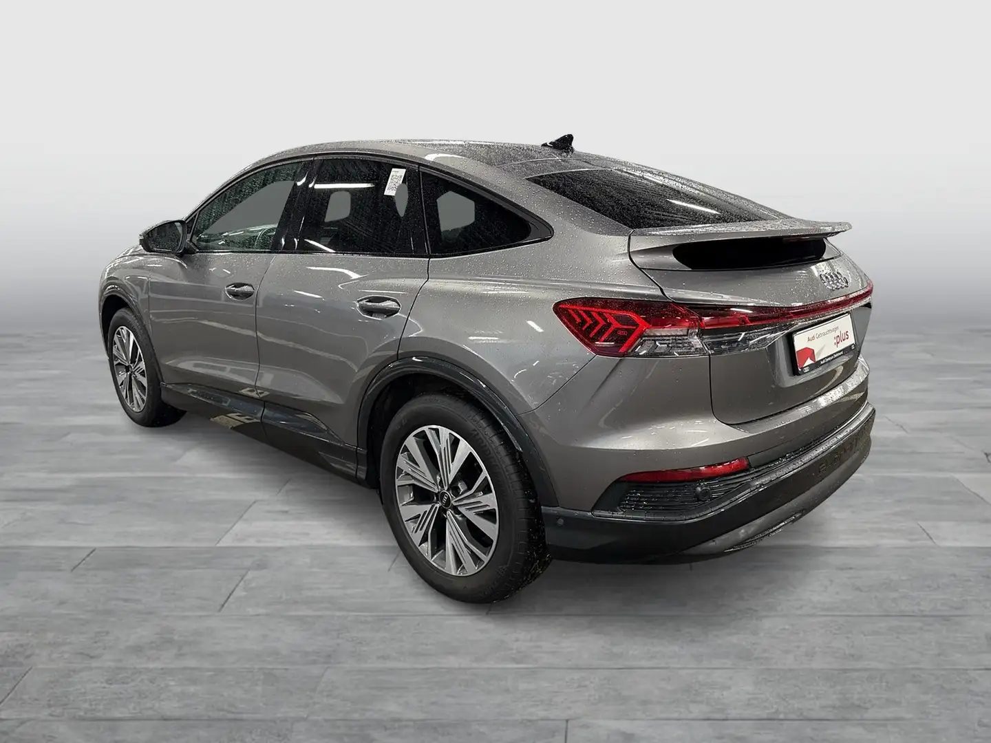 Audi Q4 e-tron Sportback 40 S LINE BLACKPAK CAM LM19 Grau - 2