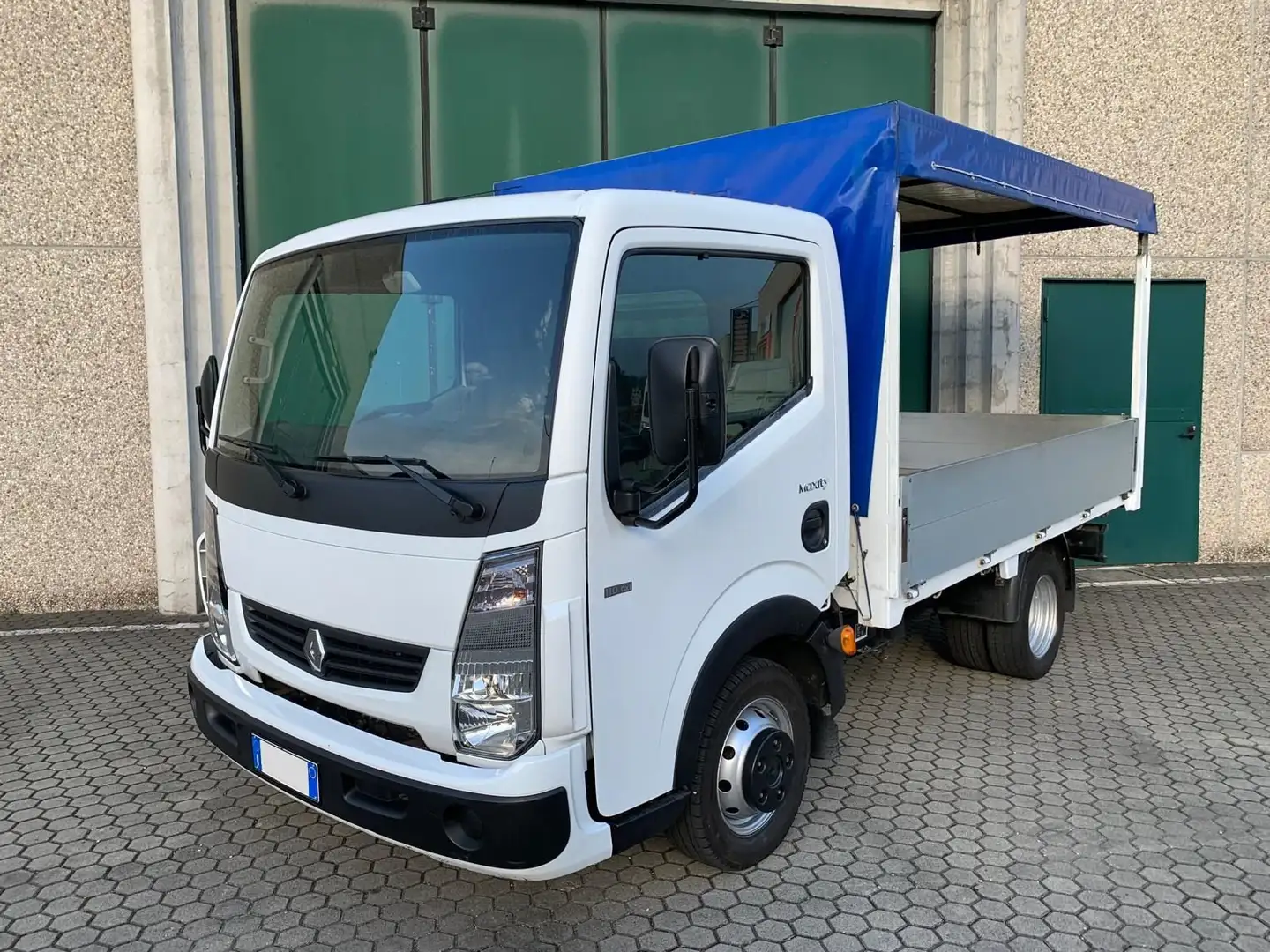 Renault Master .. Weiß - 2
