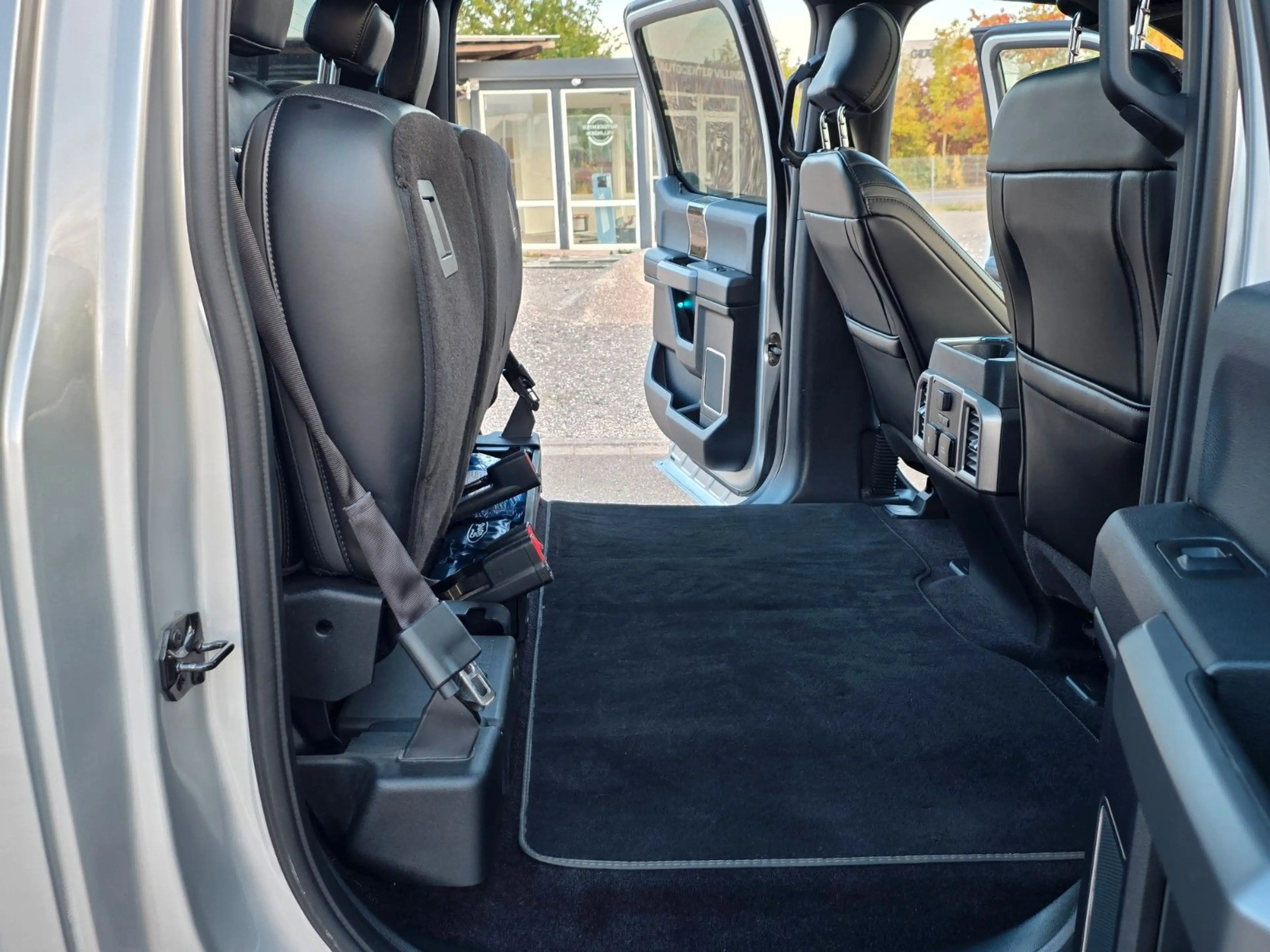 Ford F 150 Platinum LOBO Vollaus. LPG LED Massage KeyGo — photo 37