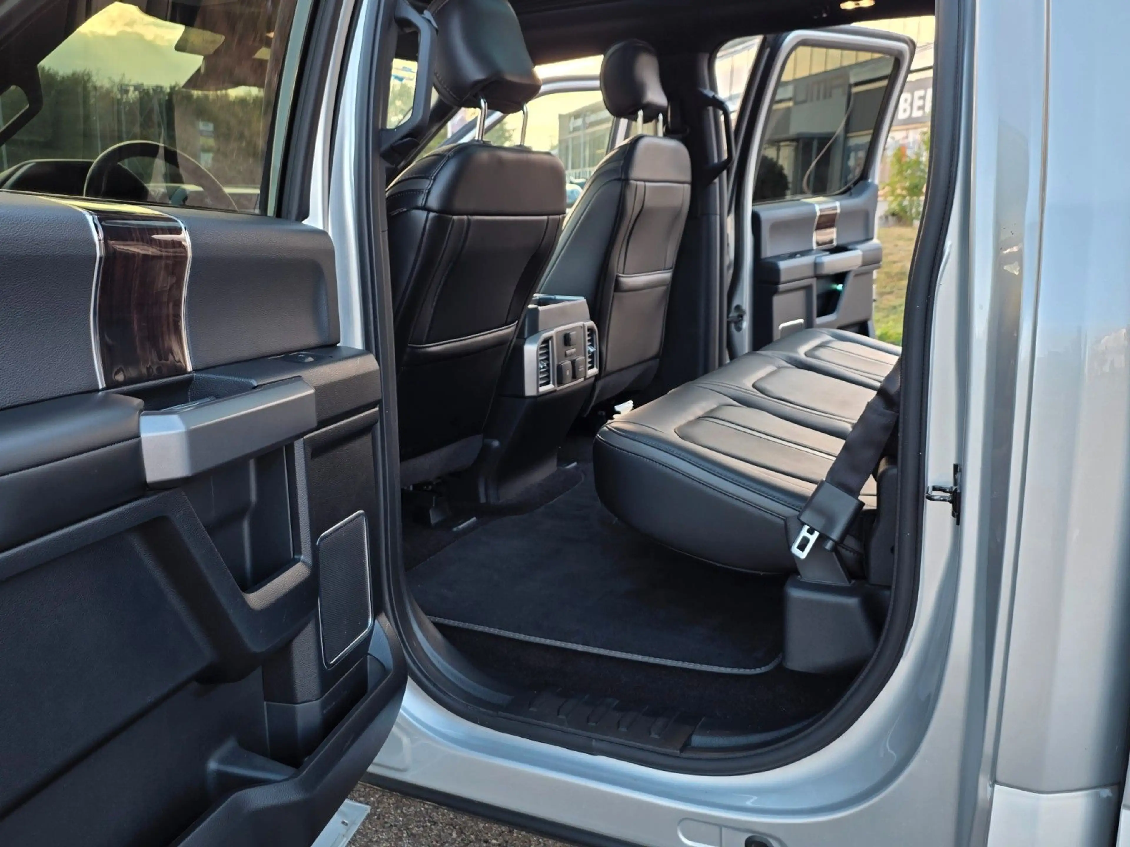 Ford F 150 Platinum LOBO Vollaus. LPG LED Massage KeyGo — photo 27