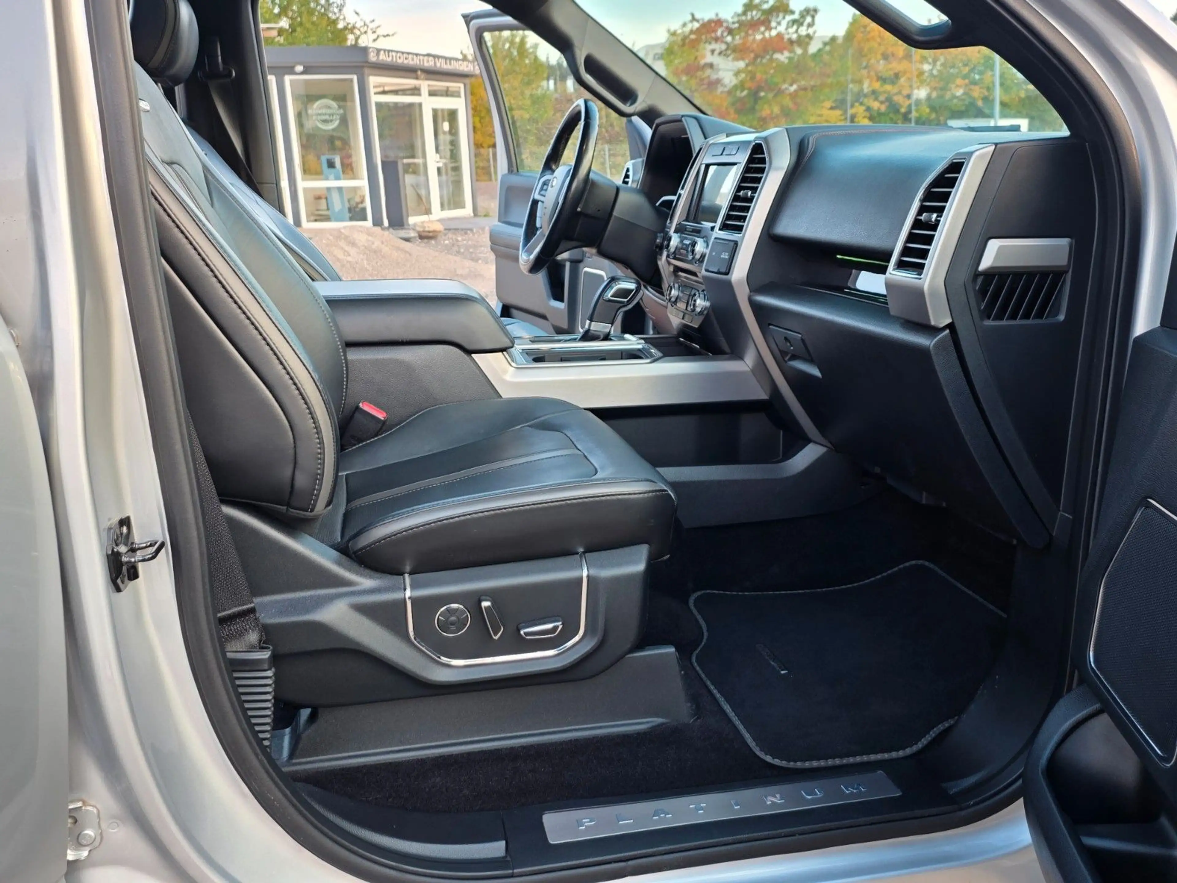 Ford F 150 Platinum LOBO Vollaus. LPG LED Massage KeyGo — photo 39