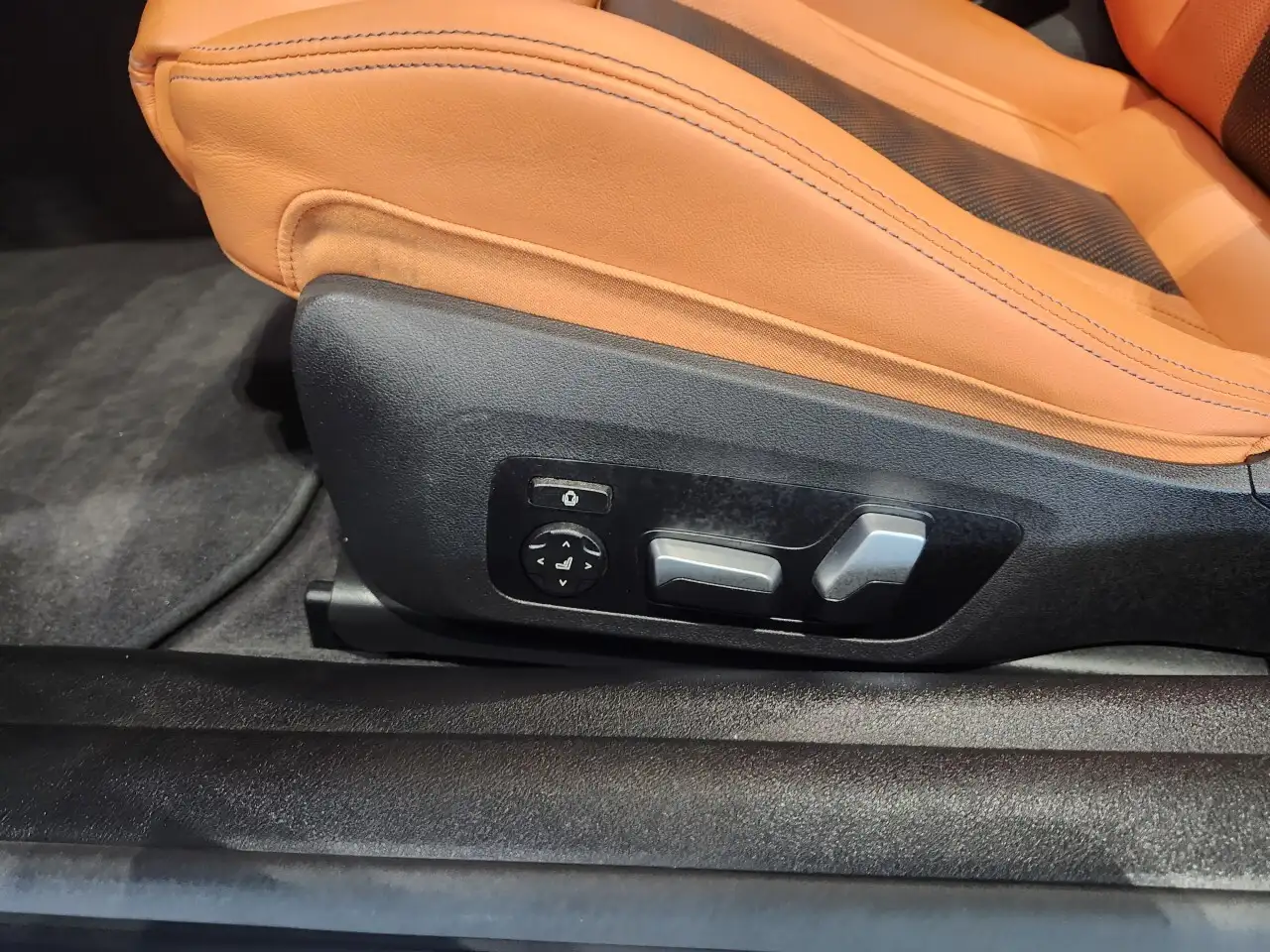 BMW M4 снимка BMW M4