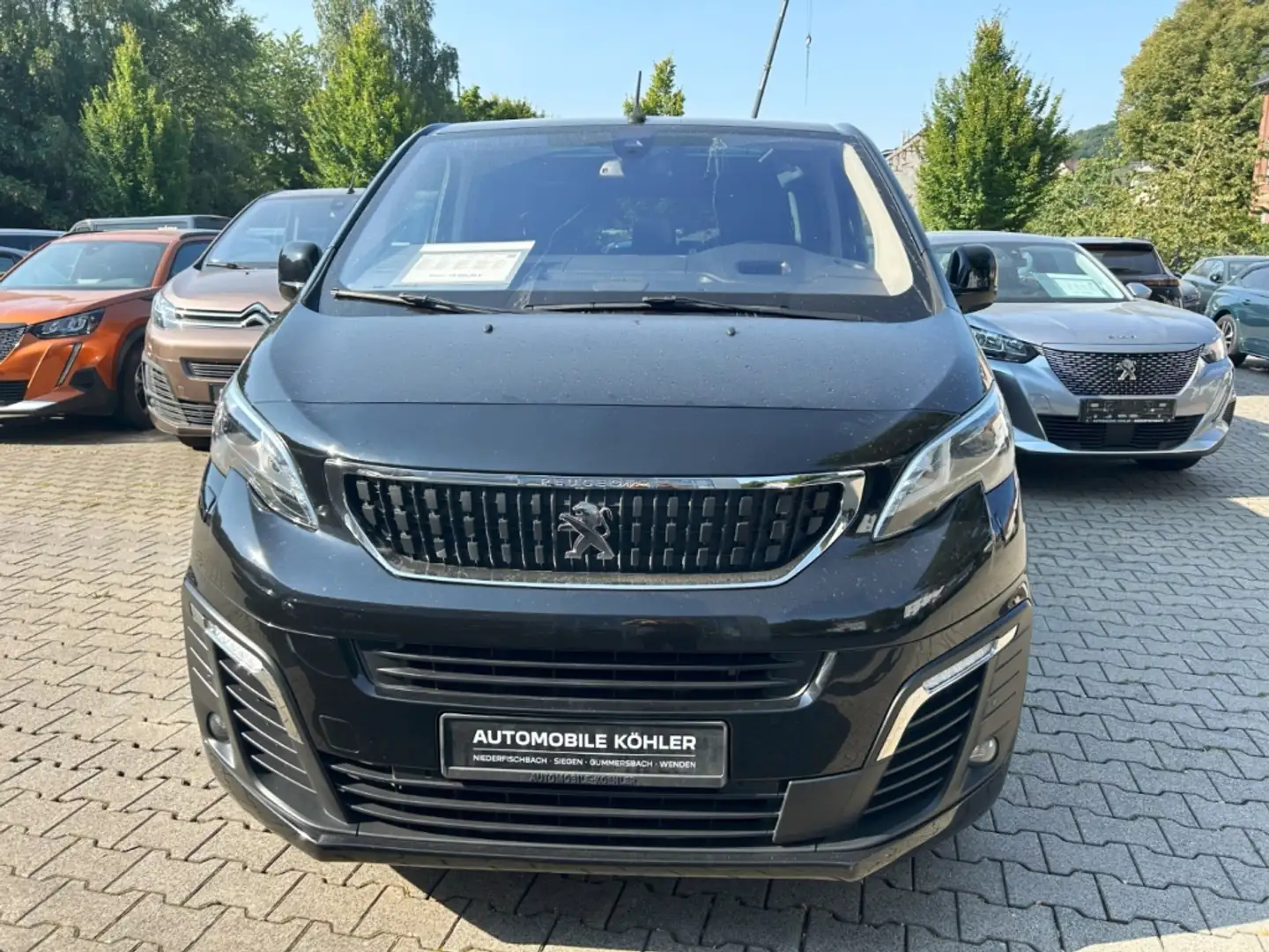 Peugeot Traveller Allure L2 HDi 180 AHK Massage DAB NAVI Noir - 2