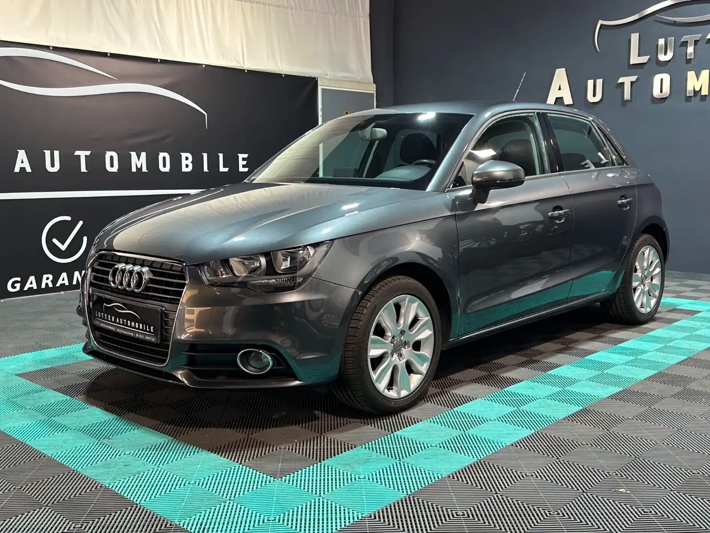 Audi A1 Sportback Ambition*PDC*KLIMA*SHZ*MFL*1-HAND* Grigio - 2