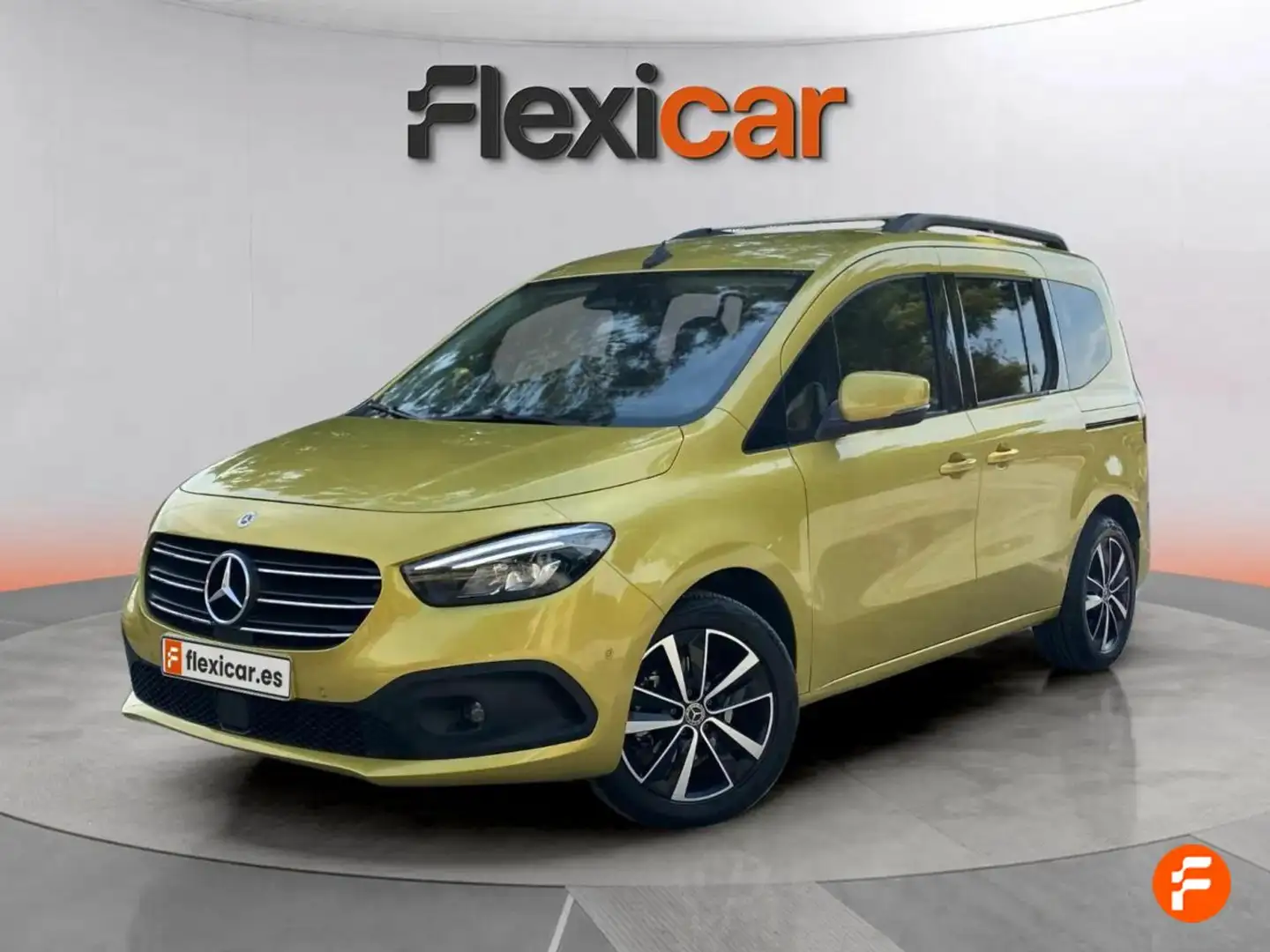 Mercedes-Benz T-Class 180d Amarillo - 2