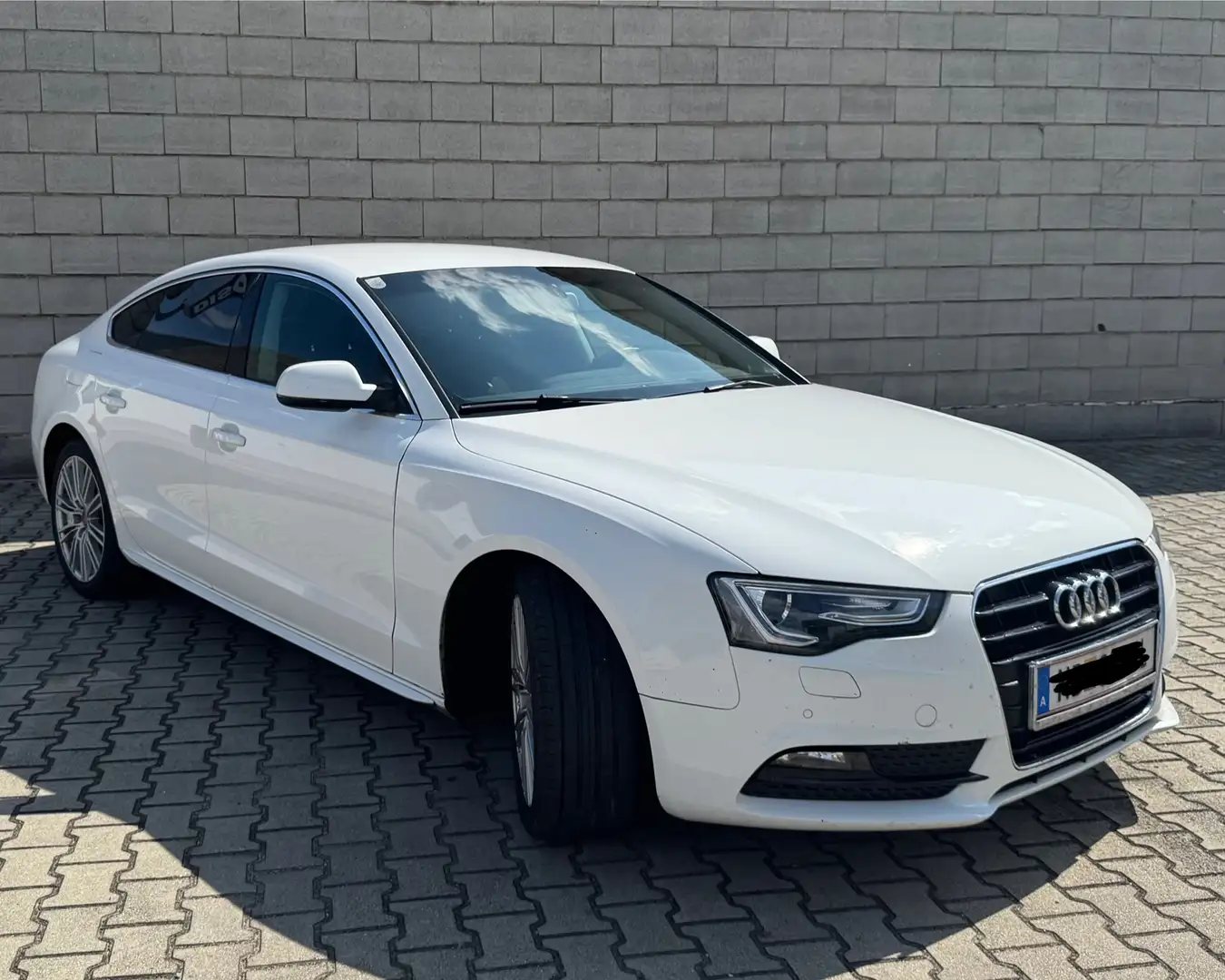 Audi A5 A5 SB 1,8 TFSI Weiß - 1