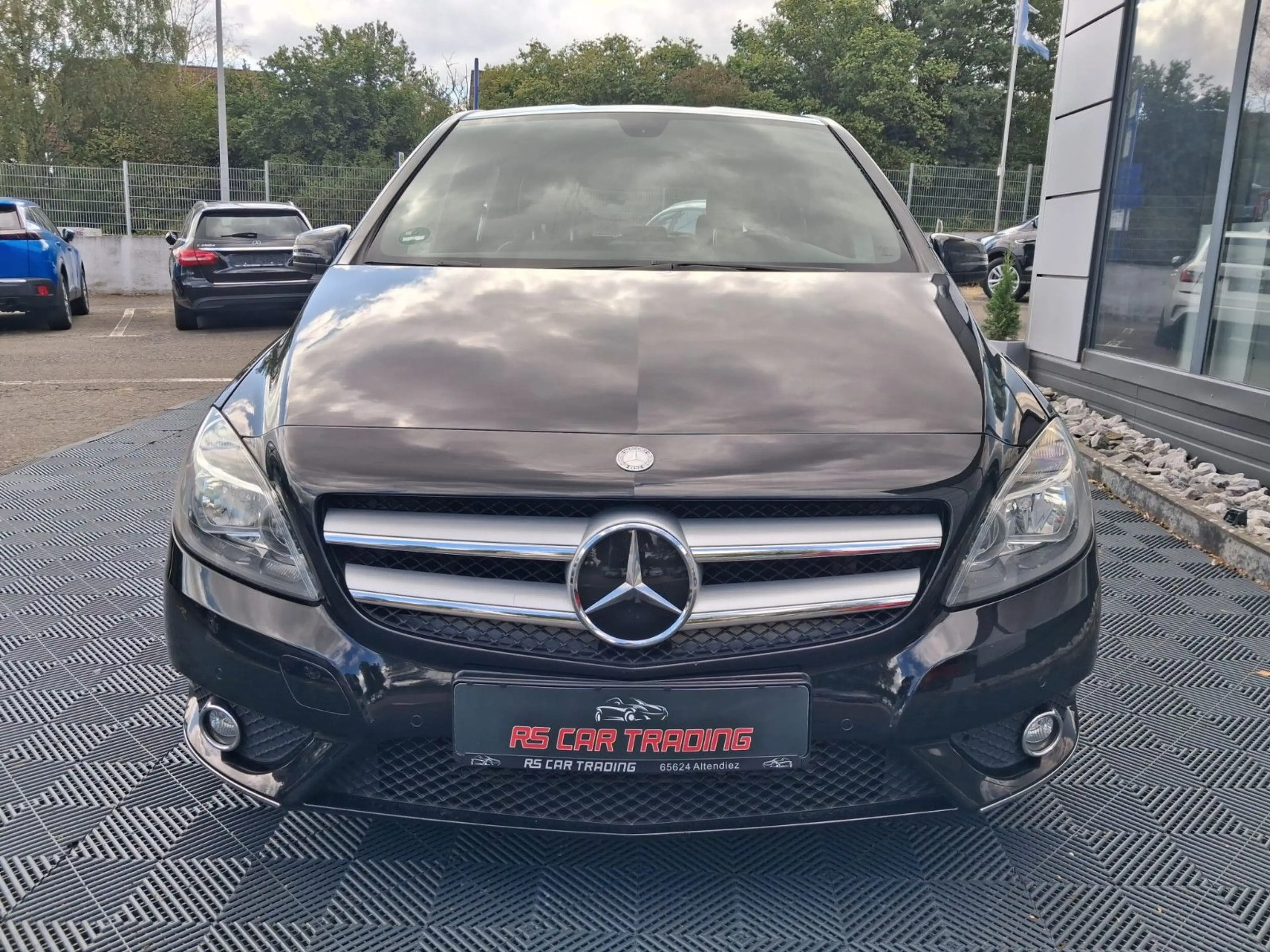 Mercedes-Benz B 180 B B 180 — photo 2