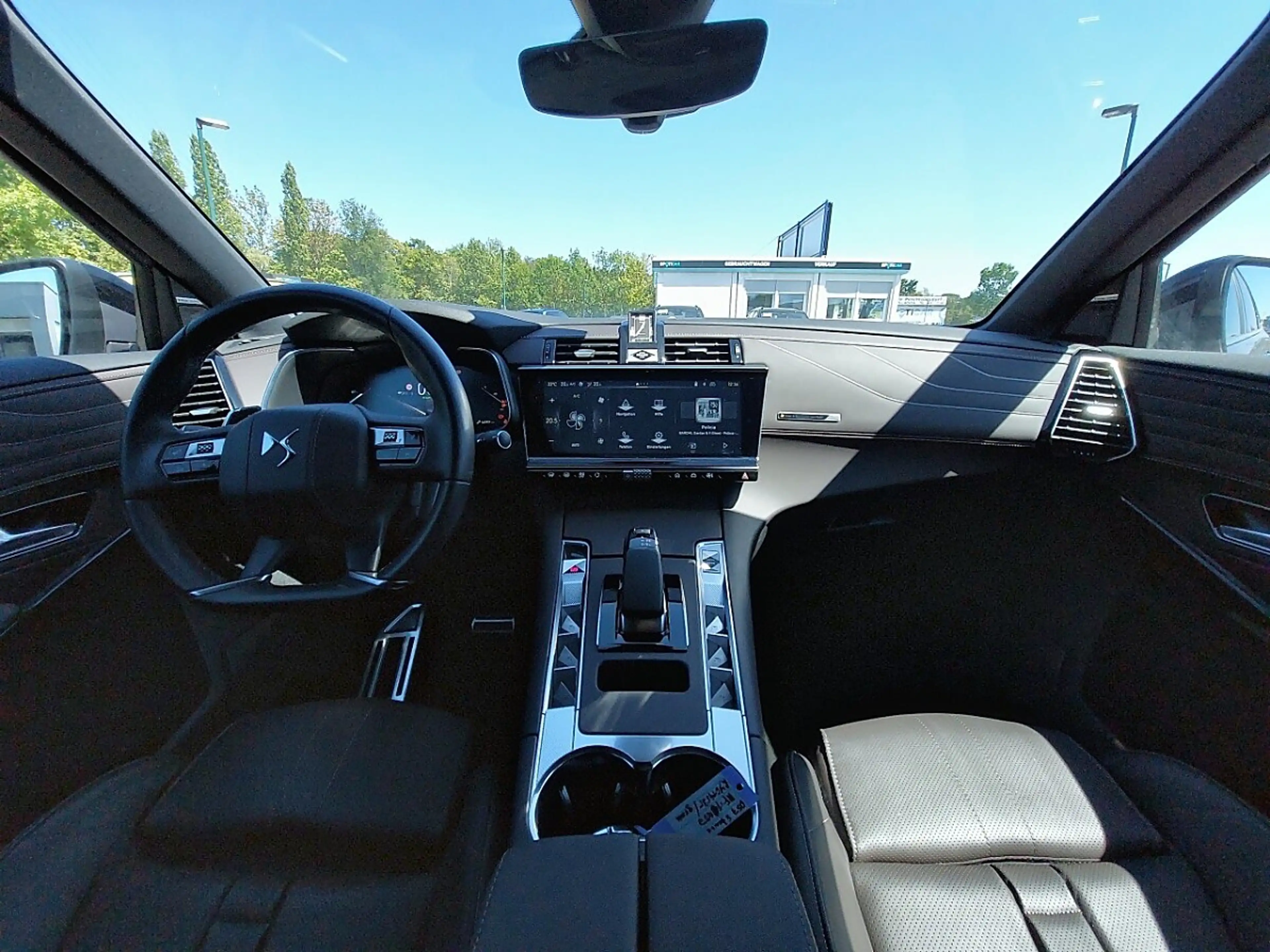 DS Automobiles DS 7 Crossback DS7 E-Tense 225 Collection Antoine de Saint Exu... — photo 8