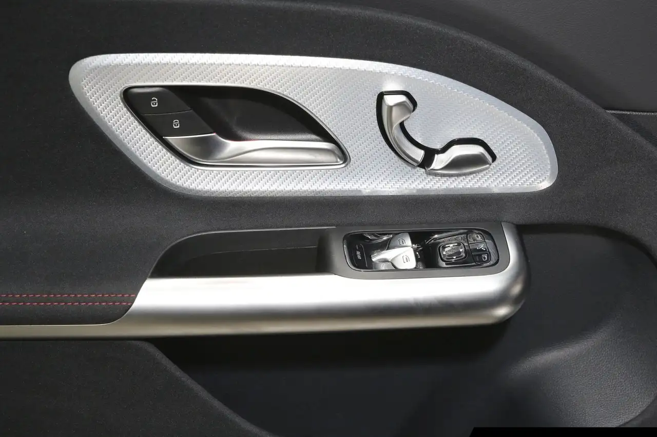 Mercedes-Benz GLB 350 4M EQ AMG Line/Navi/360°/AHK/Pano Styling, миниатюра 13