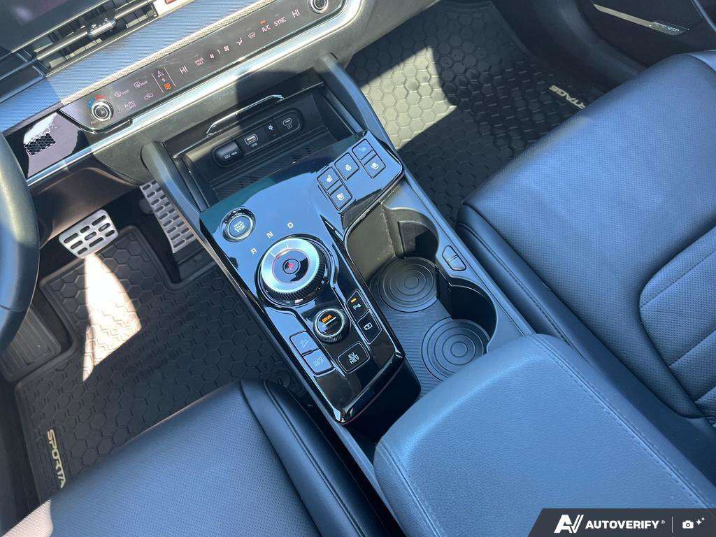used 2025 Kia Sportage car, priced at $45,998