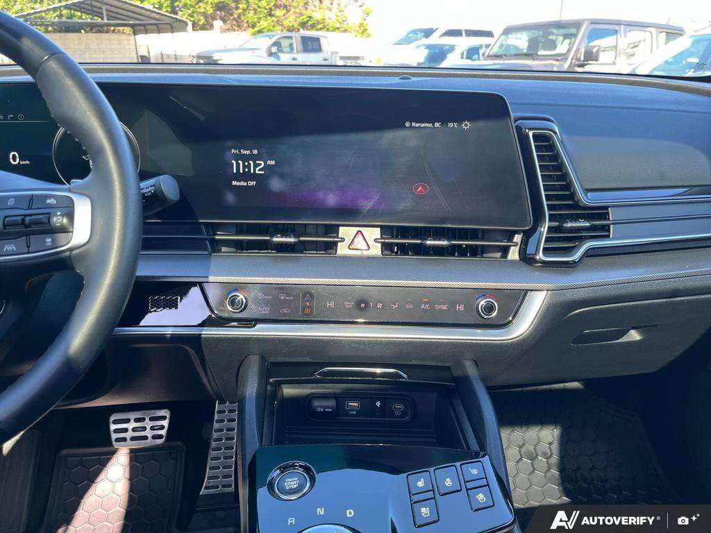 used 2025 Kia Sportage car, priced at $45,998