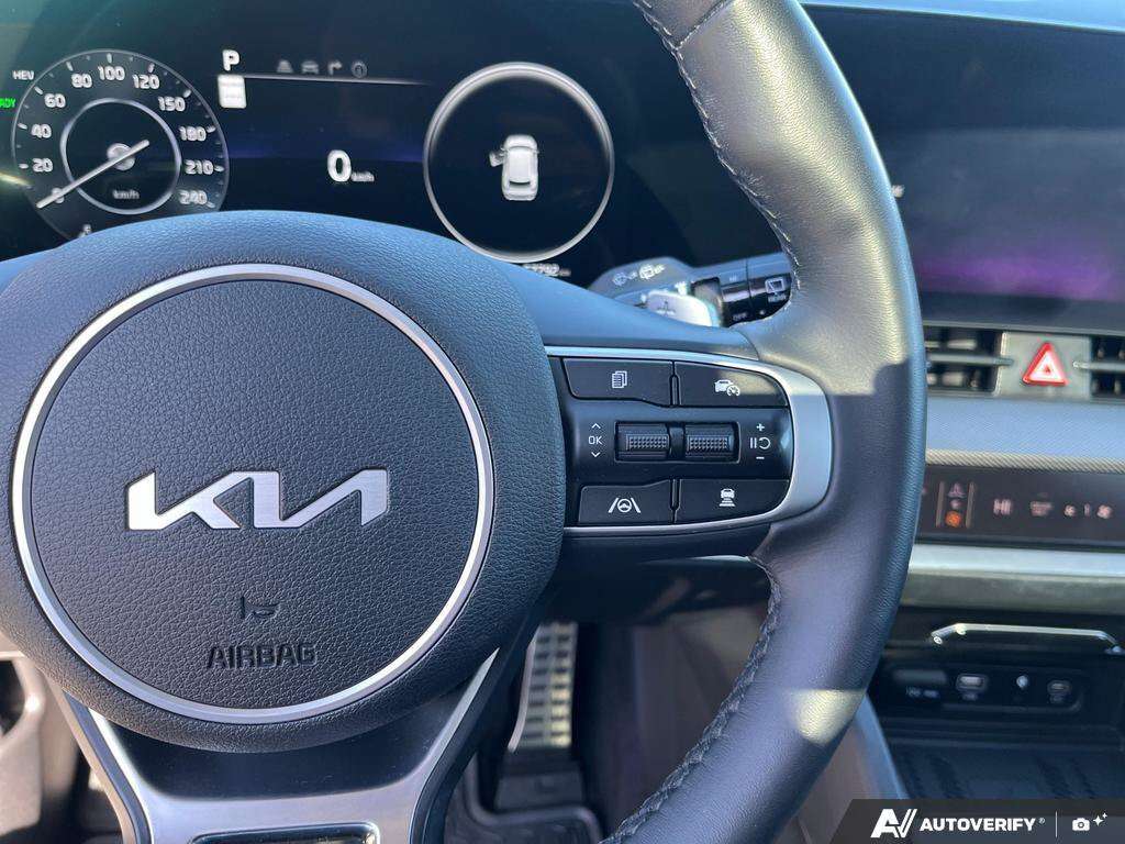used 2025 Kia Sportage car, priced at $45,998