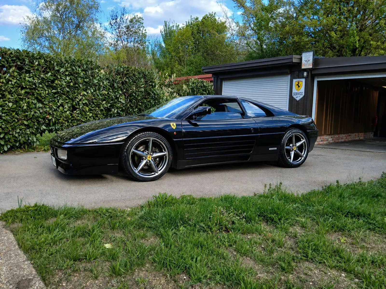 Ferrari 348 TS