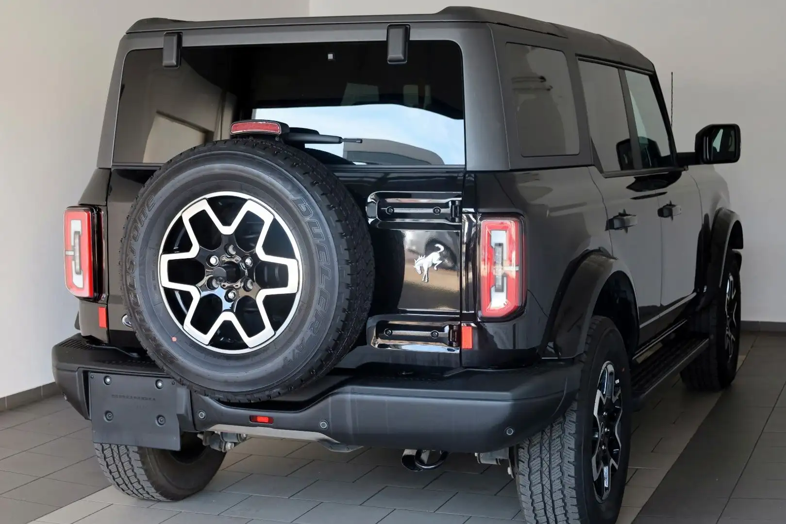 Ford Bronco Outer Banks 4x4,360Kamera,ACC,Panorama Schwarz - 2