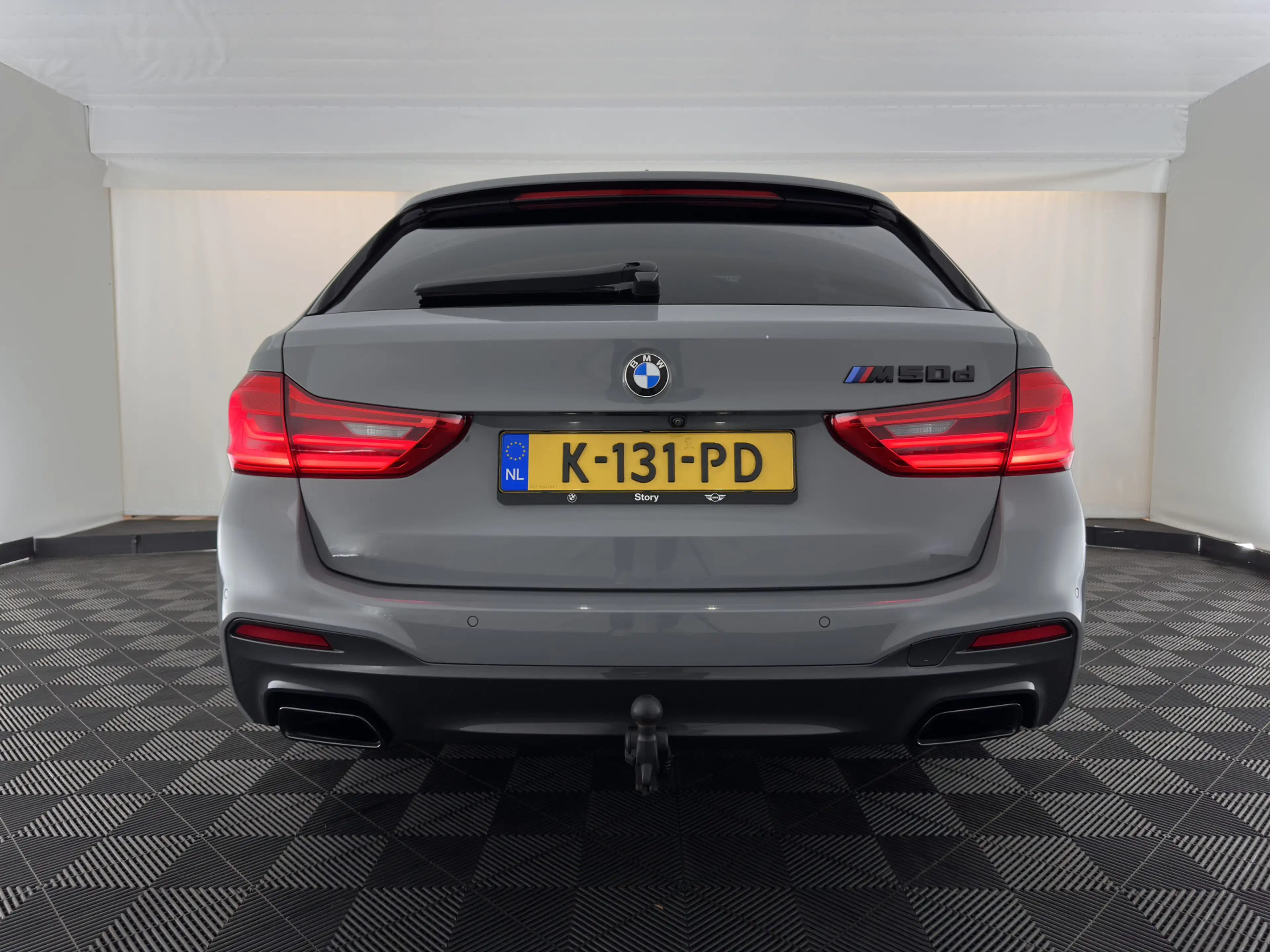 BMW M550 5-serie Touring M550d xDrive High Executive M-Spor — photo 5