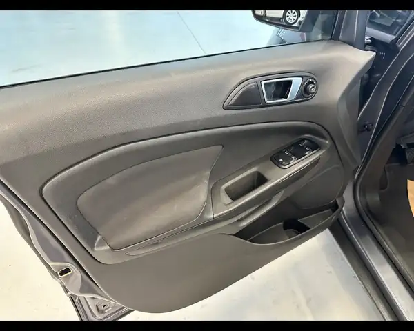 Ford Ecosport view 7