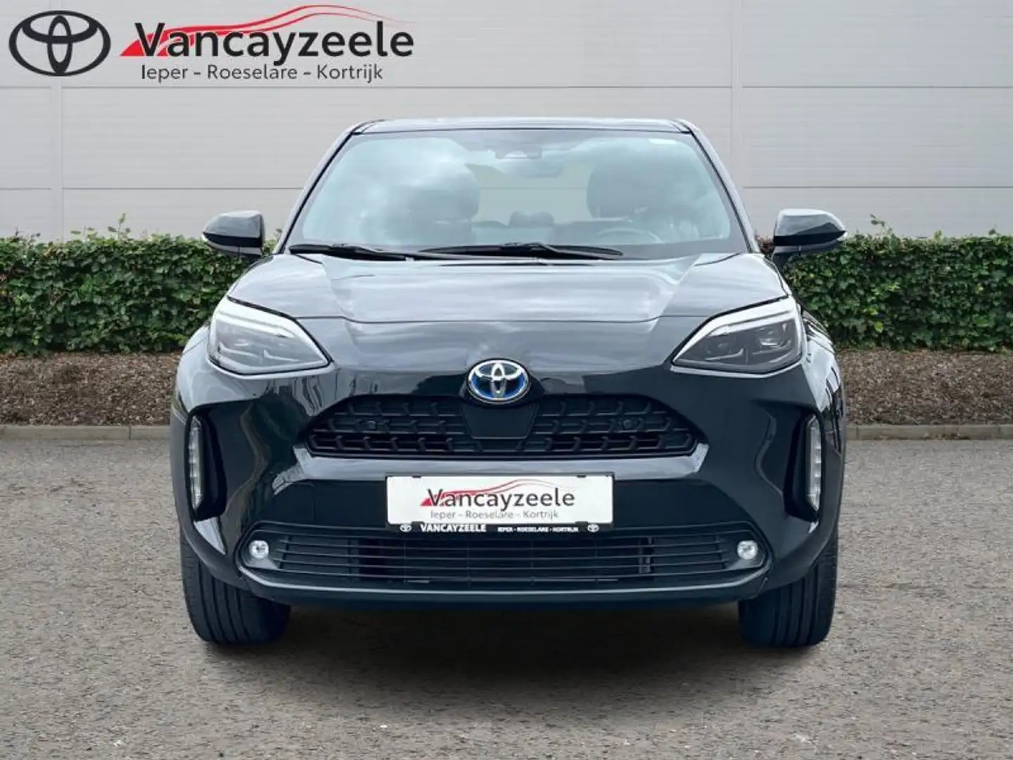 Toyota Yaris Cross Dynamic Plus+trekhaak+cam+nav+ Gris - 2