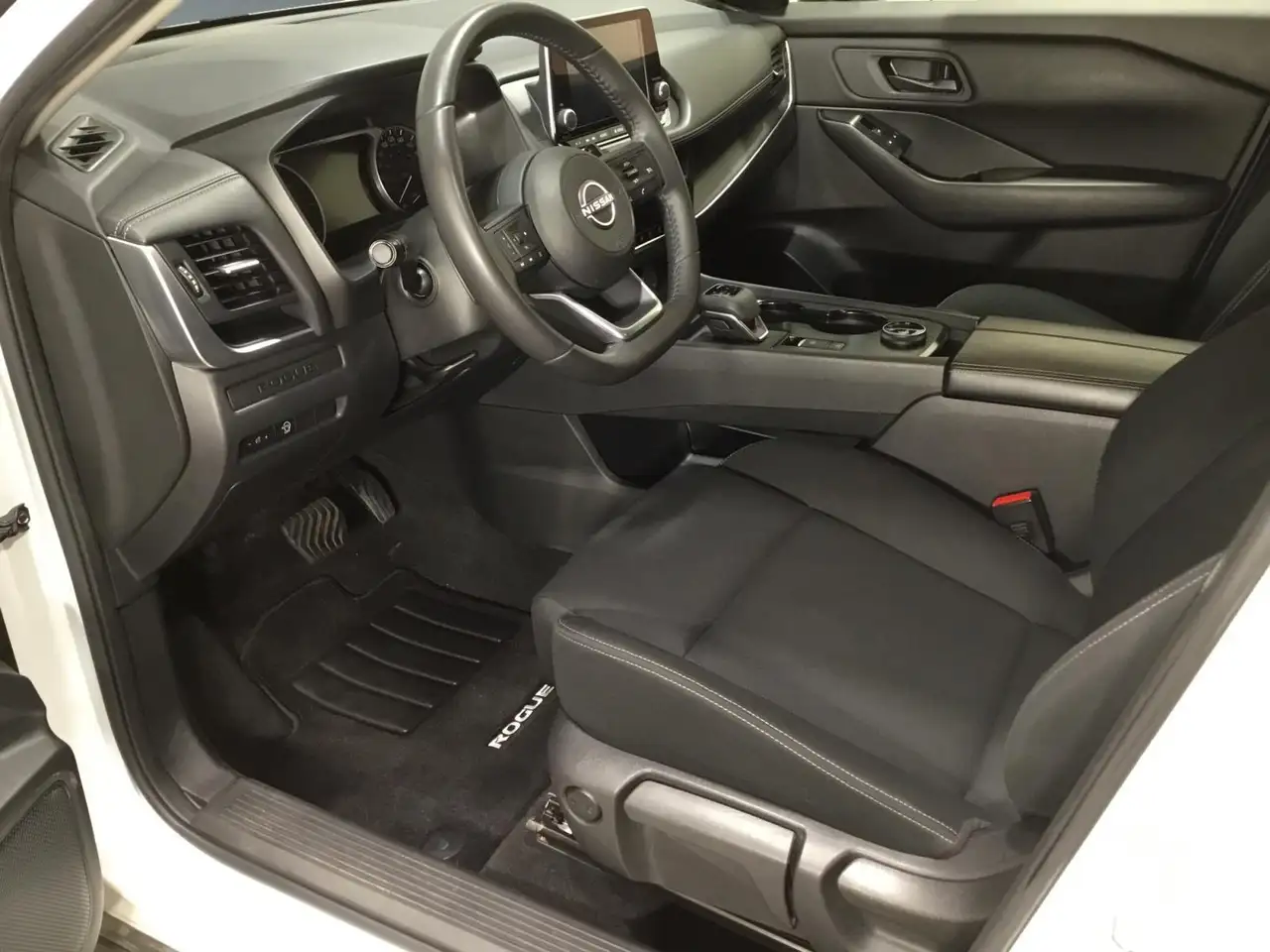 Nissan Rogue photo Nissan Rogue