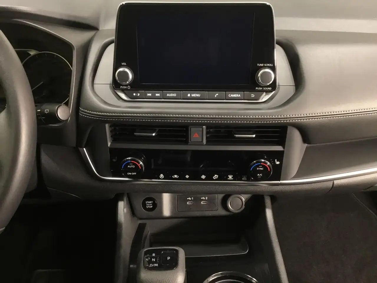 Nissan Rogue photo Nissan Rogue