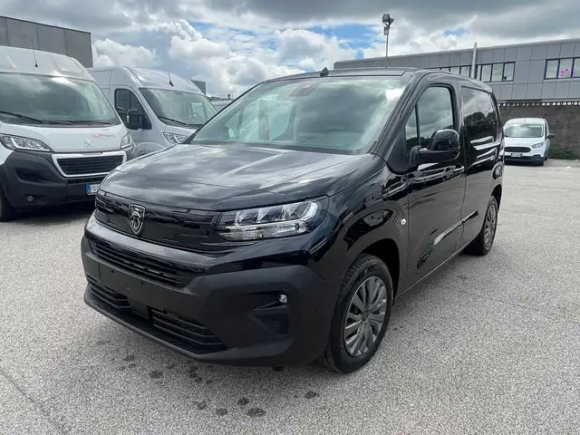 Peugeot Partner 130 cv automatico 3posti 1.5 BlueHdi medium
