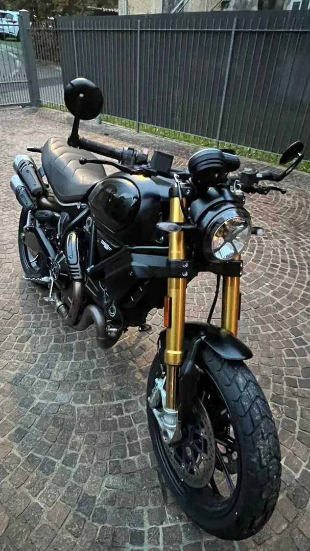 Ducati Scrambler Sport pro 1100 Czarny - 2
