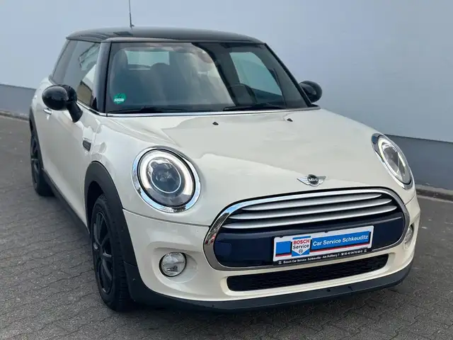 MINI Cooper D Automatik , Kamera, DAB+, LED