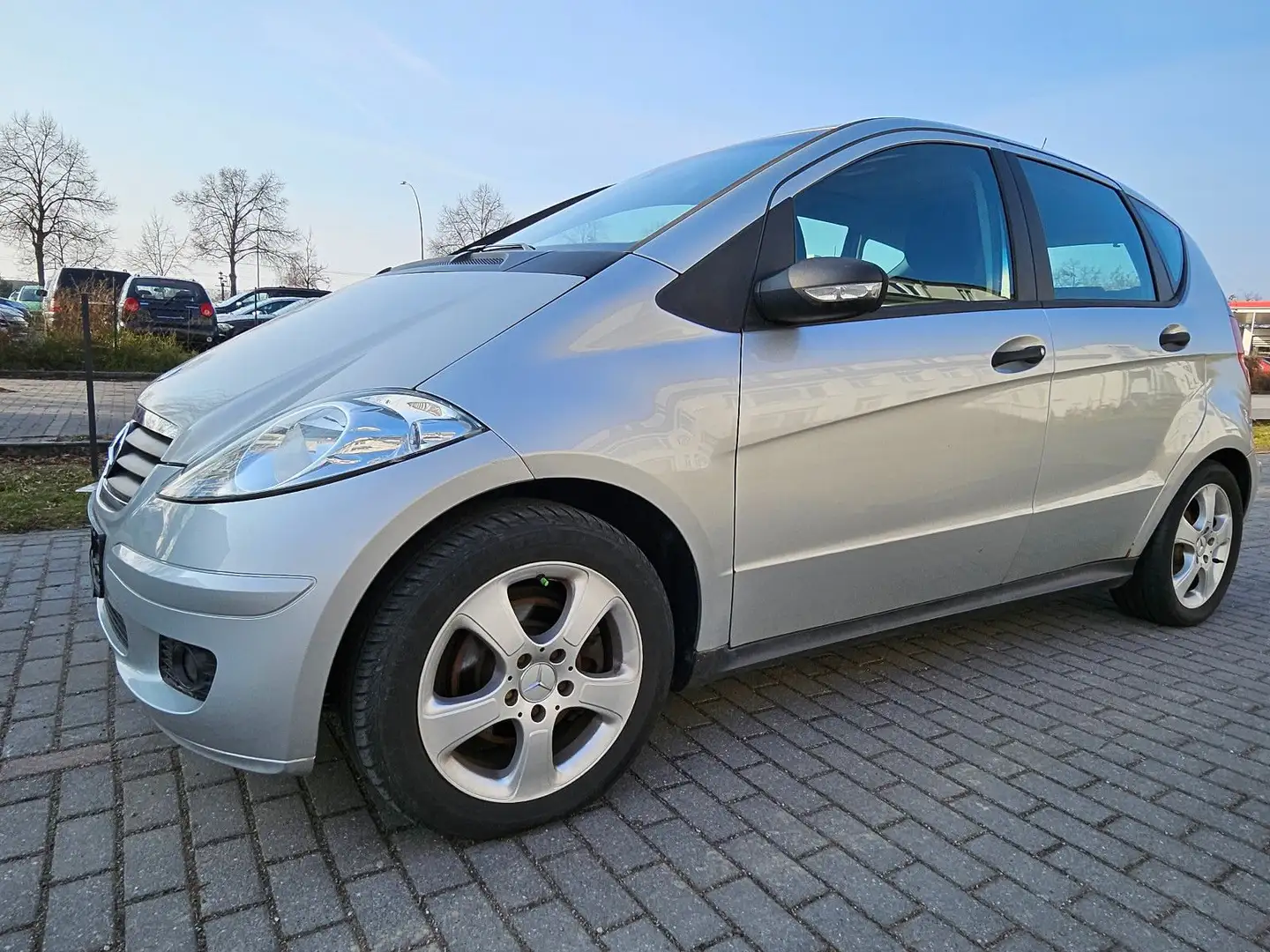 Mercedes-Benz A 200 /Automatik/Klima Argent - 2
