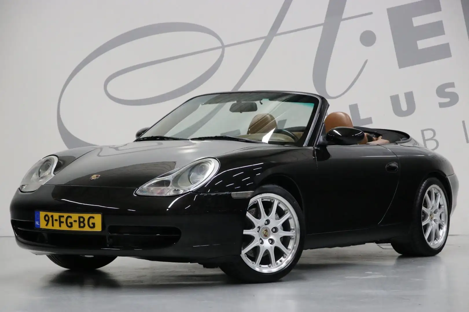 Porsche Sonstige 911 Cabrio 3.4 Carrera 4 Schwarz - 1
