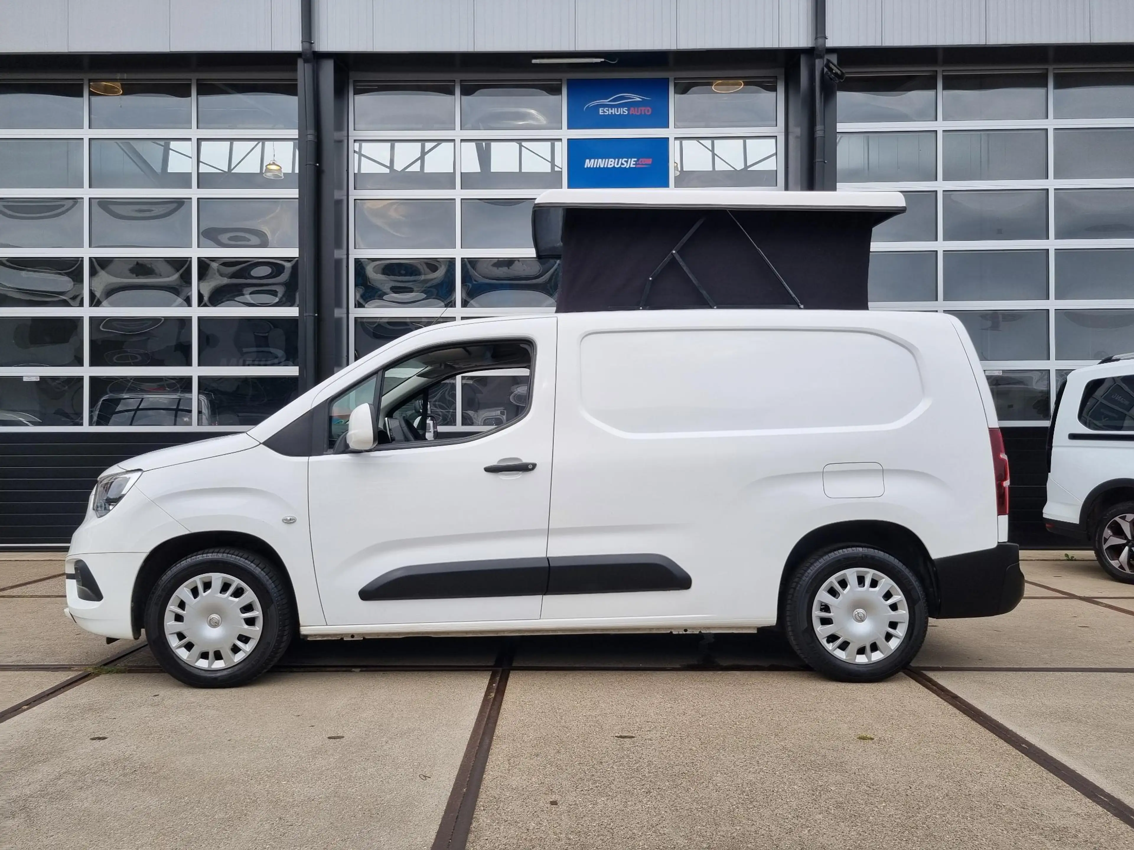 Opel Combo 1.2 Turbo L2H1 MINICAMPER 12.000 KM. — photo 42