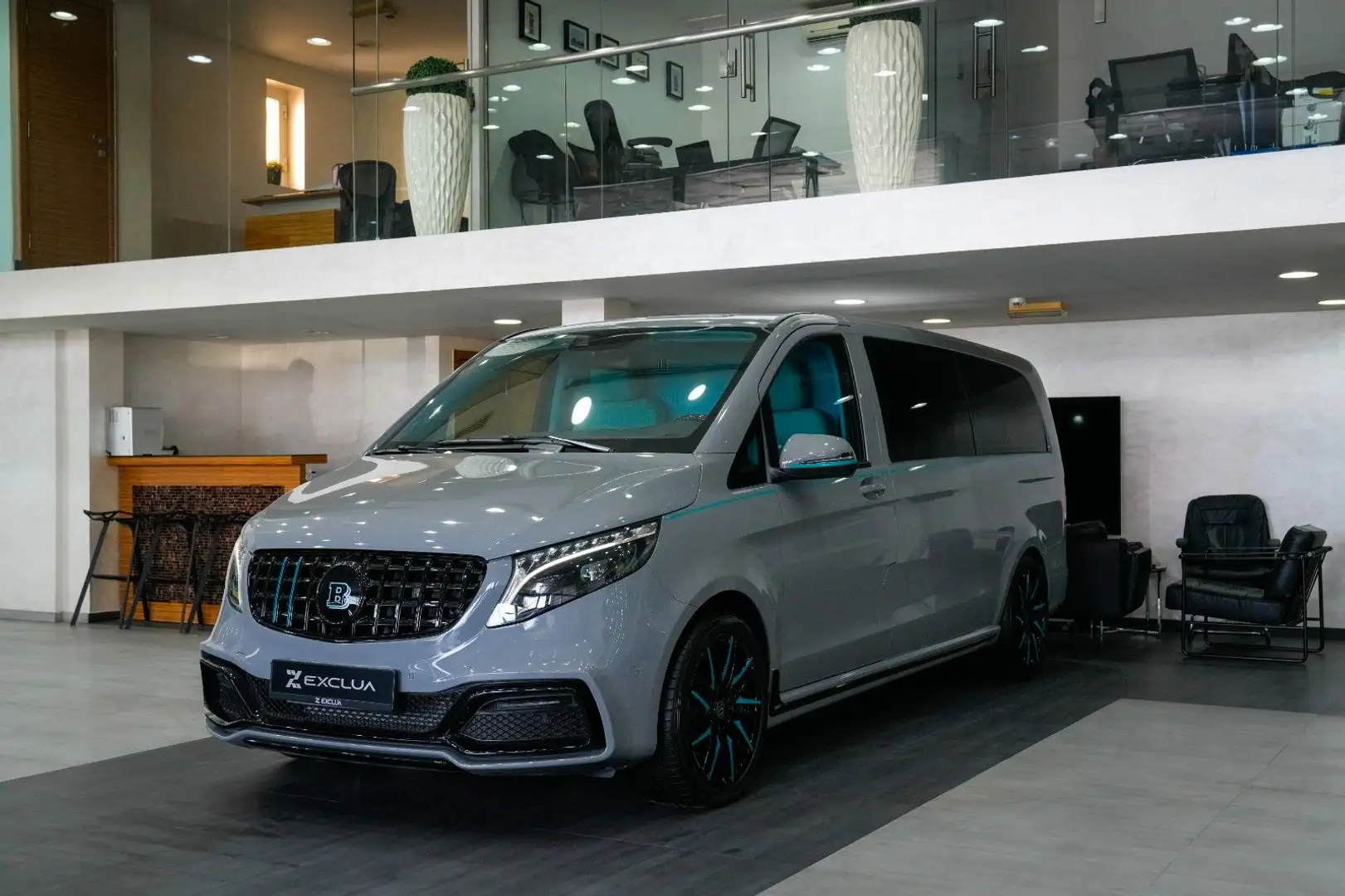 Mercedes-Benz V 250 BRABUS VIP Luxury Business VAN Grau - 2