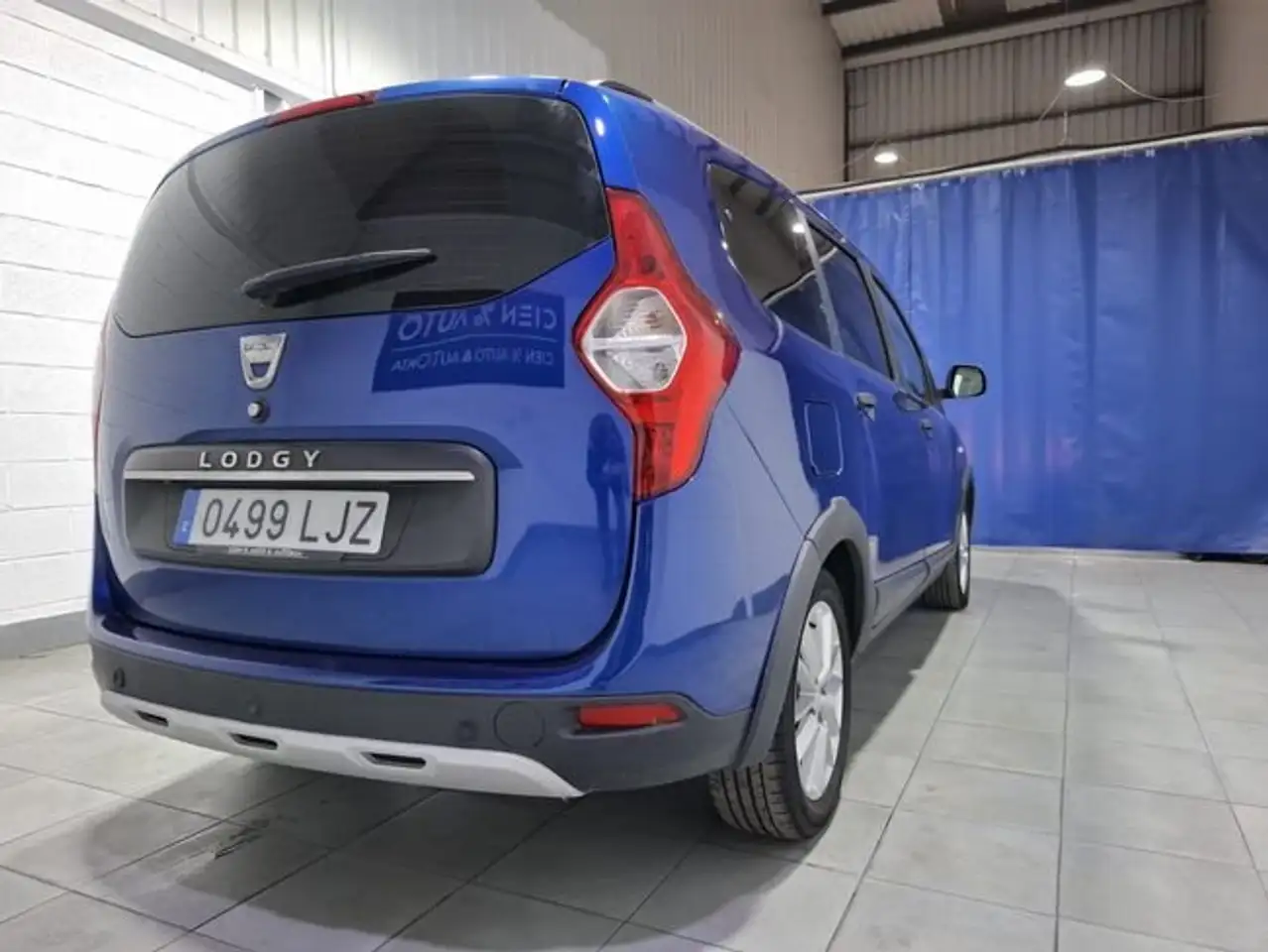 2020 Dacia Lodgy 1.5 dCI Stepway Comfort Blue 7pl. 85kW, photograph 5