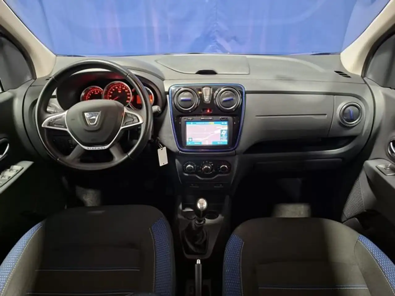 2020 Dacia Lodgy 1.5 dCI Stepway Comfort Blue 7pl. 85kW, photograph 8
