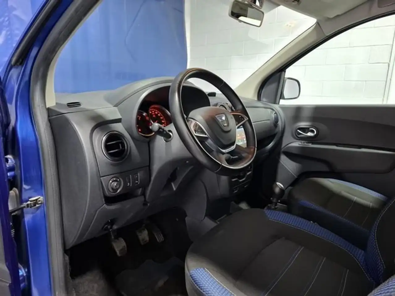 2020 Dacia Lodgy 1.5 dCI Stepway Comfort Blue 7pl. 85kW, photograph 11