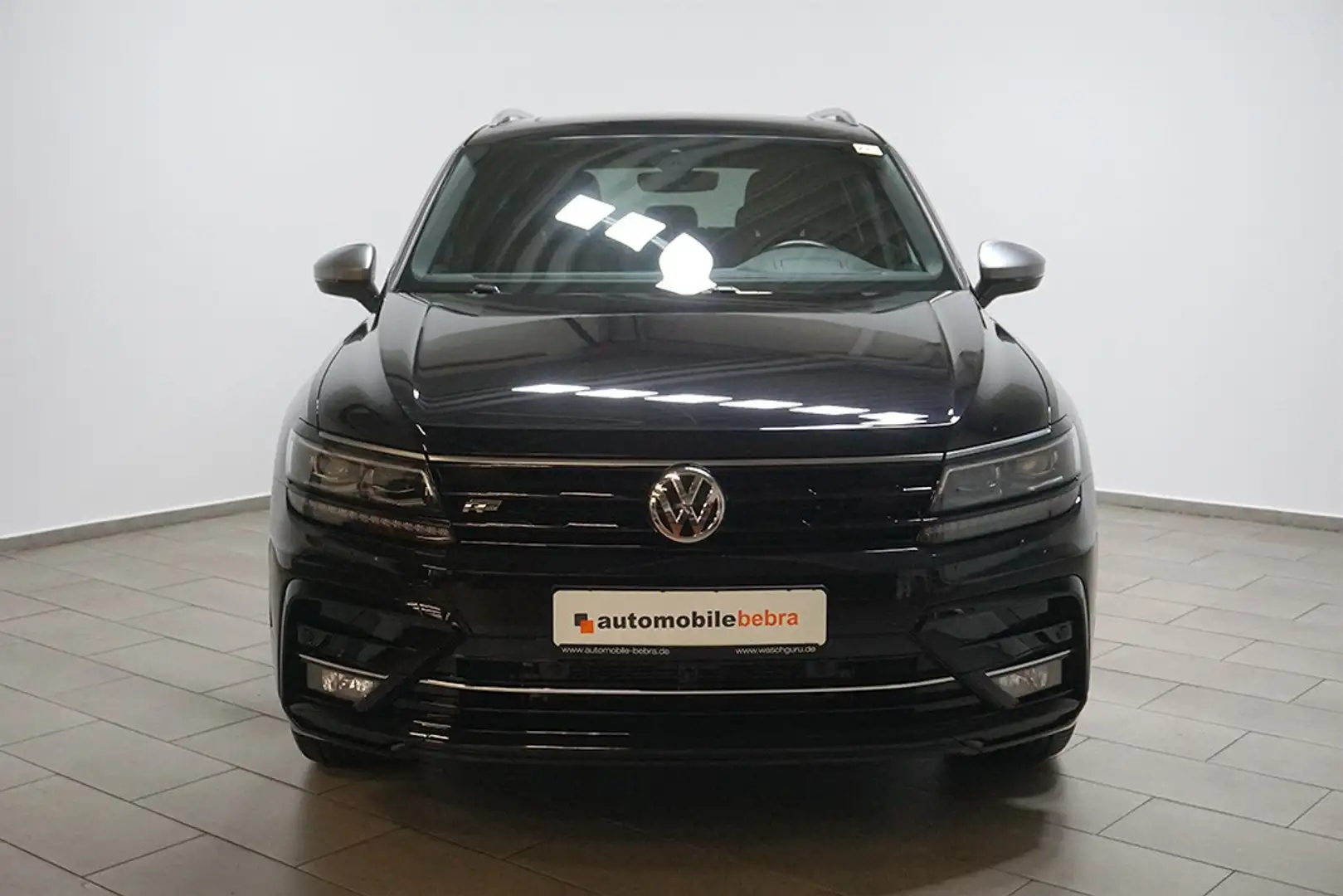 Volkswagen Tiguan Allspace 2.0TDI DSG 2xR-Line 4M Voll Schwarz - 2