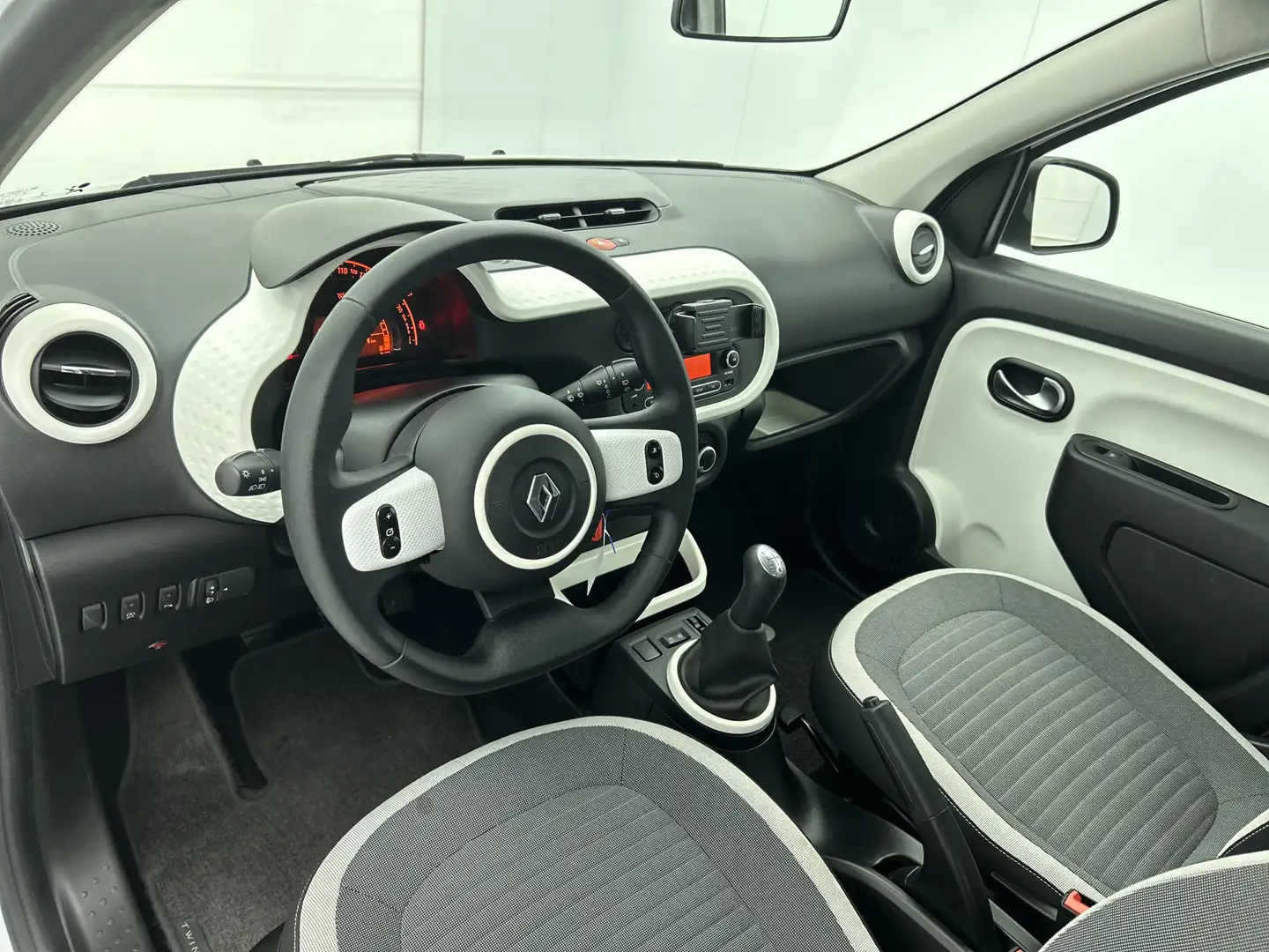 Renault Twingo 1.0 SCe 5Drs. Collection / Airco / Multi-media / P Blanc - 2