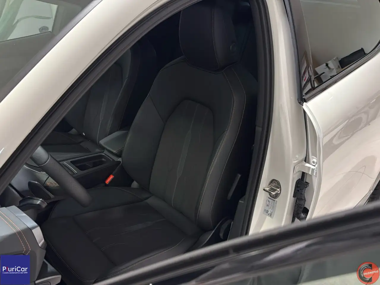 2023 CUPRA Formentor 1.4 e-Hybrid 204cv DSG Adaptive Cruise FariLED 18”, photograph 3