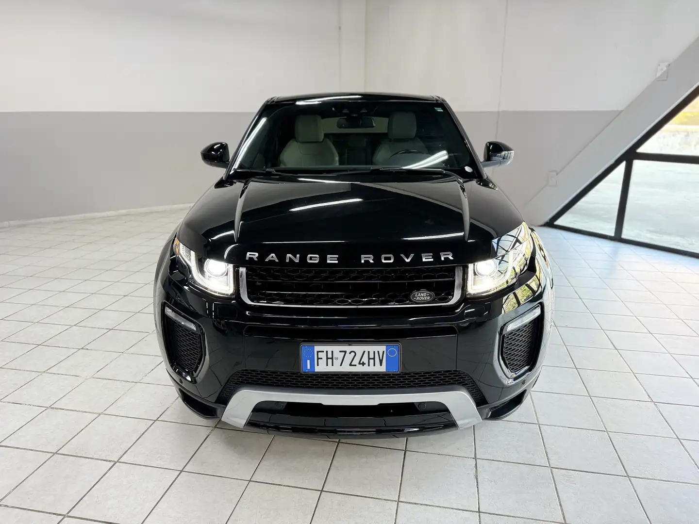 Land Rover Range Rover Evoque 5p 2.2 td4 Launch edition 150cv Zwart - 1