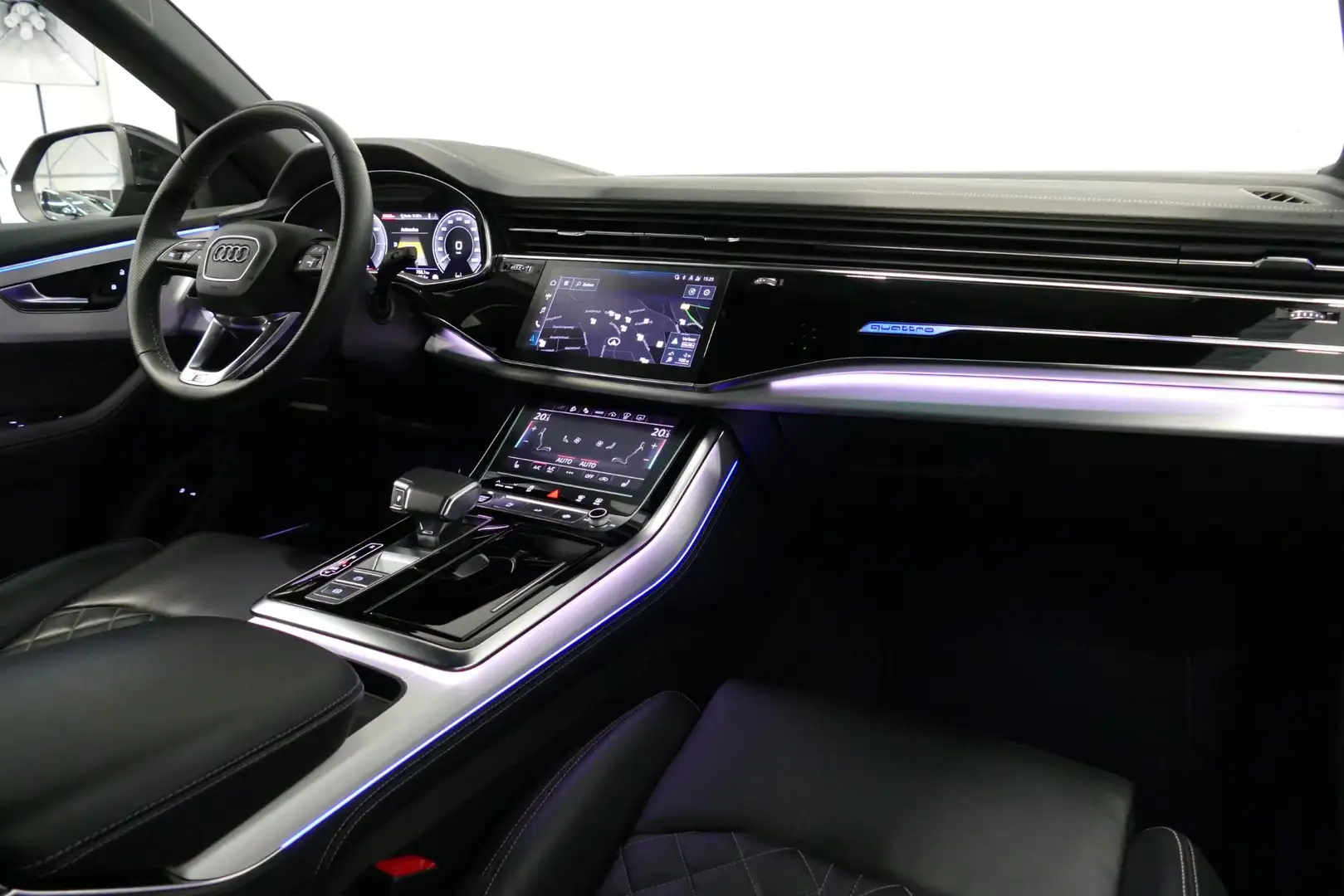 Audi Q8 55 TFSI e quattro Pro Line S / RSQ8 Diffuser / RSQ Noir - 2