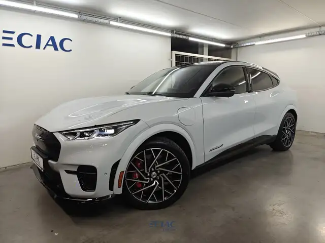 Ford Mustang Mach-E GT 99 kWh AWD - 12135km - Garantie