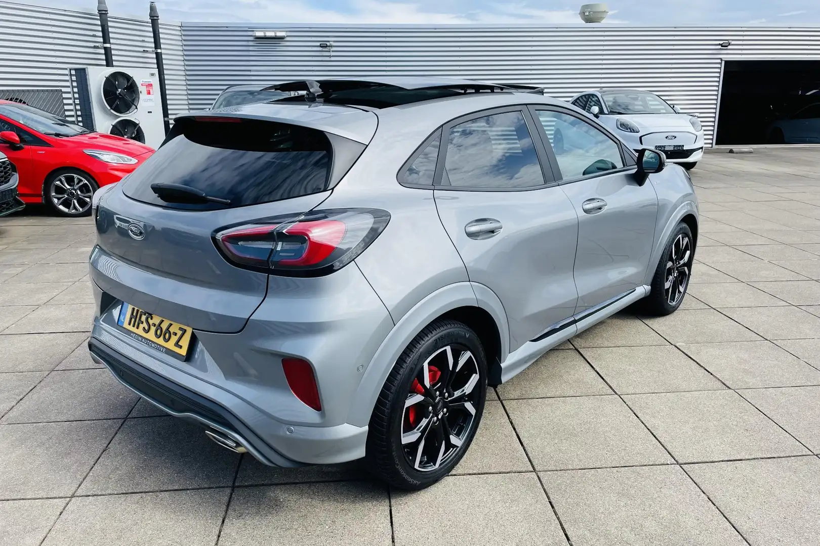 Ford Puma 1.0 EcoBoost Hybrid ST-Line X | Automaat Gris - 2