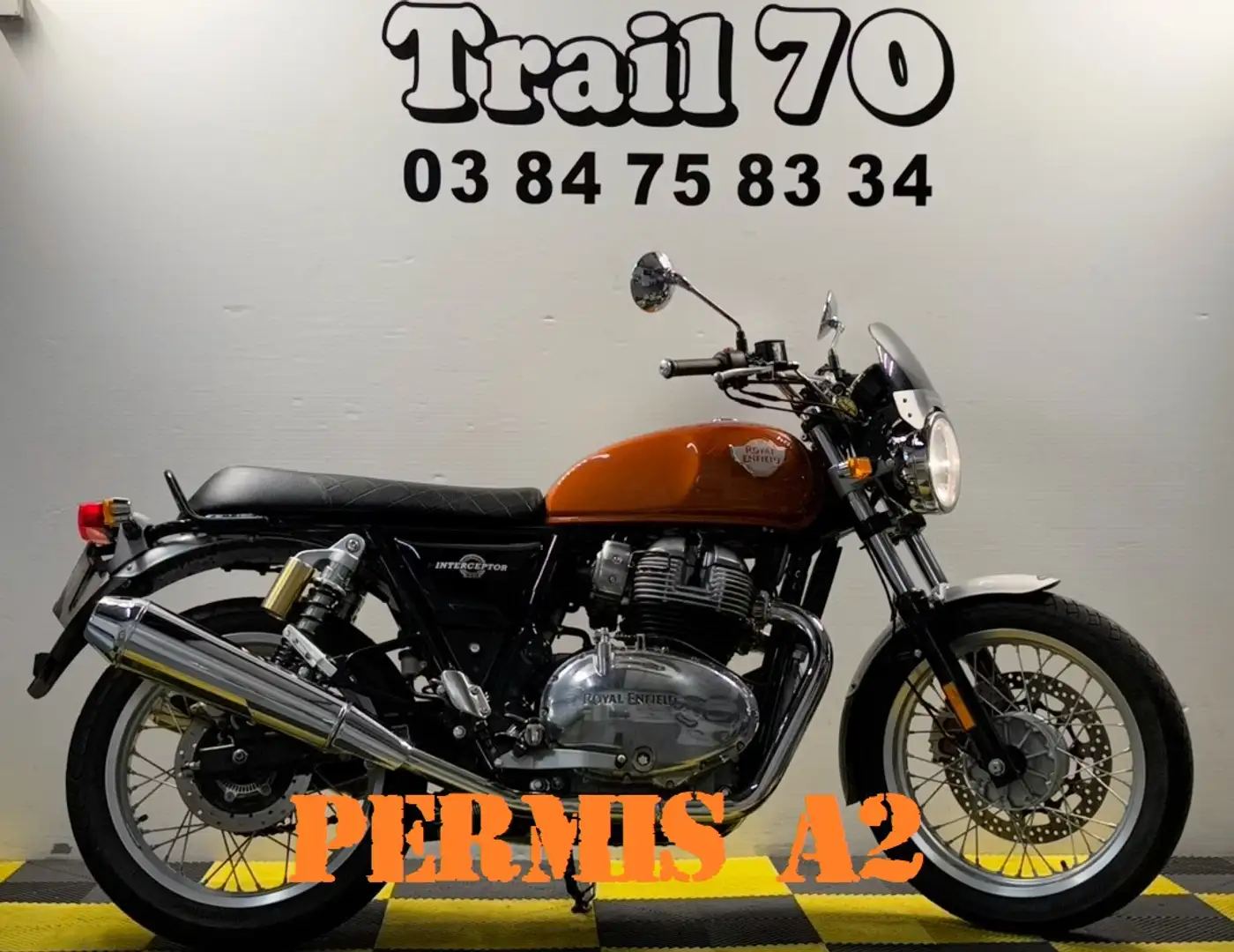 Royal Enfield Interceptor Naranja - 1