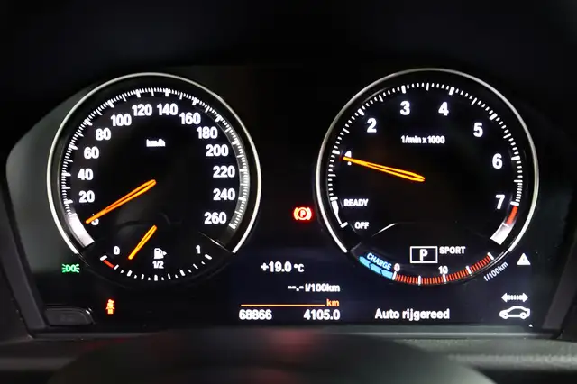 BMW 2 Series view 15