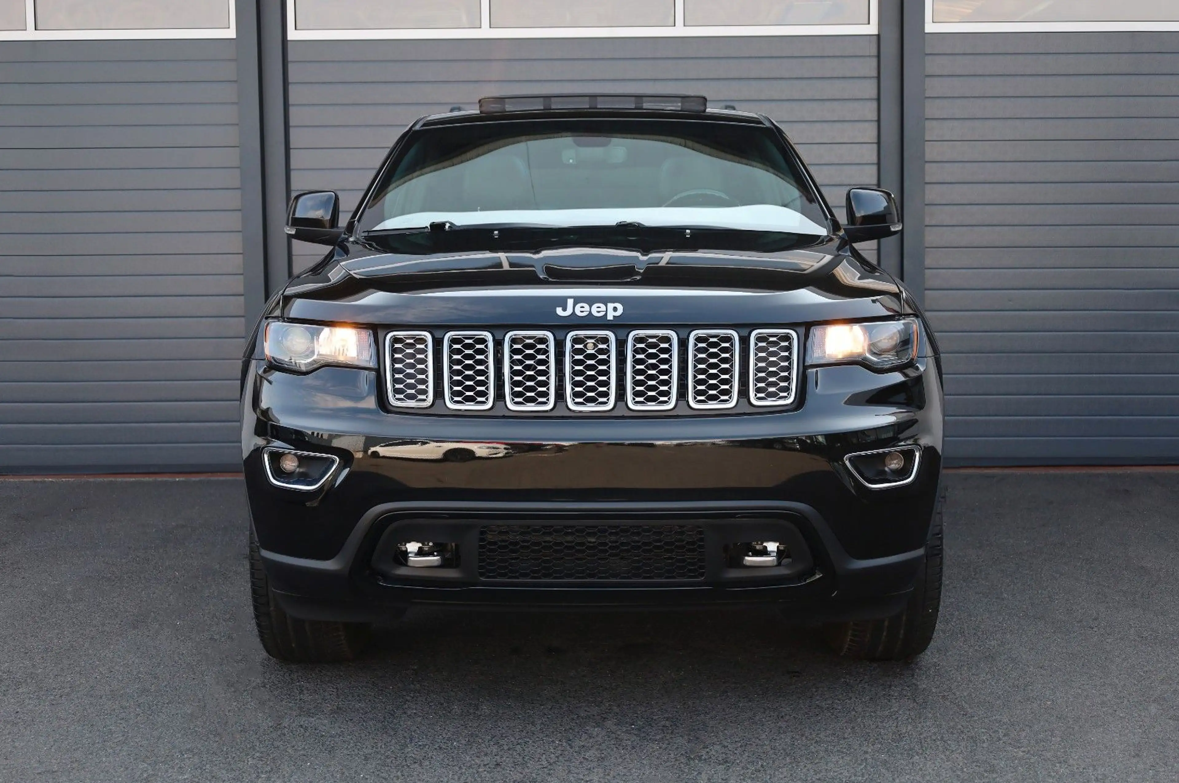 Jeep Grand Cherokee 3.6l Limited 4x4/APPLE/SHZ/TTW/20 — photo 2
