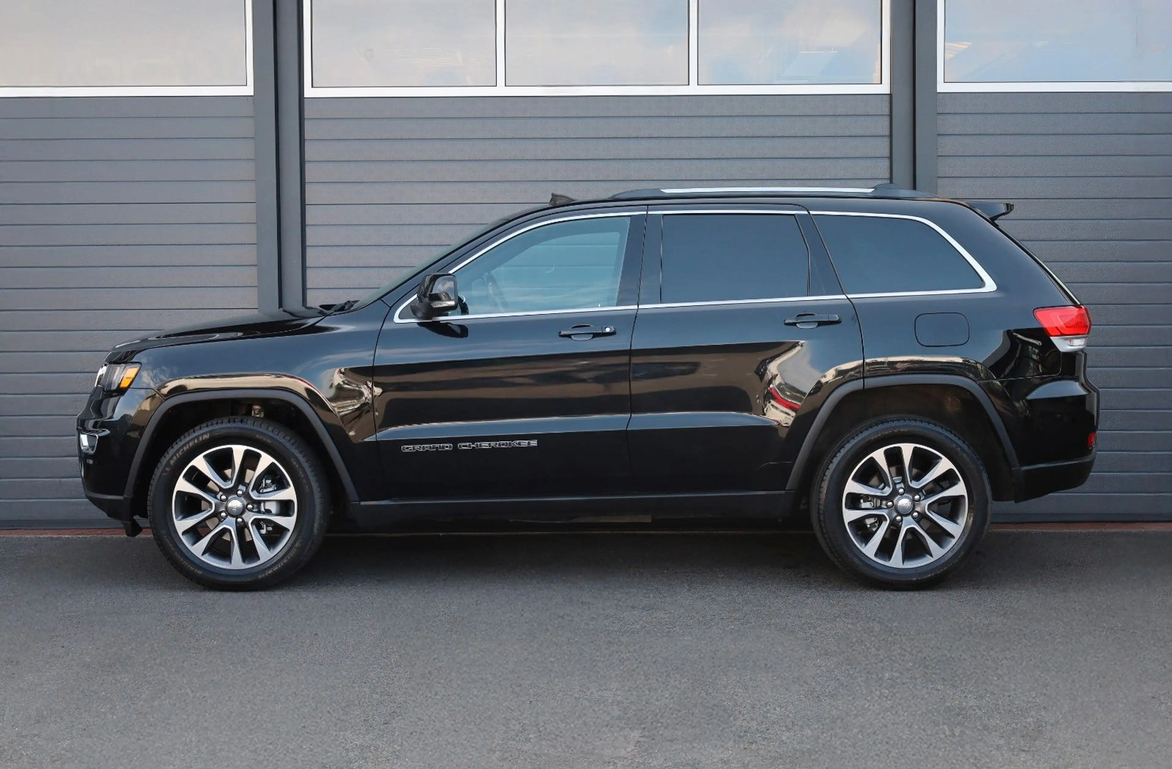 Jeep Grand Cherokee 3.6l Limited 4x4/APPLE/SHZ/TTW/20 — photo 4