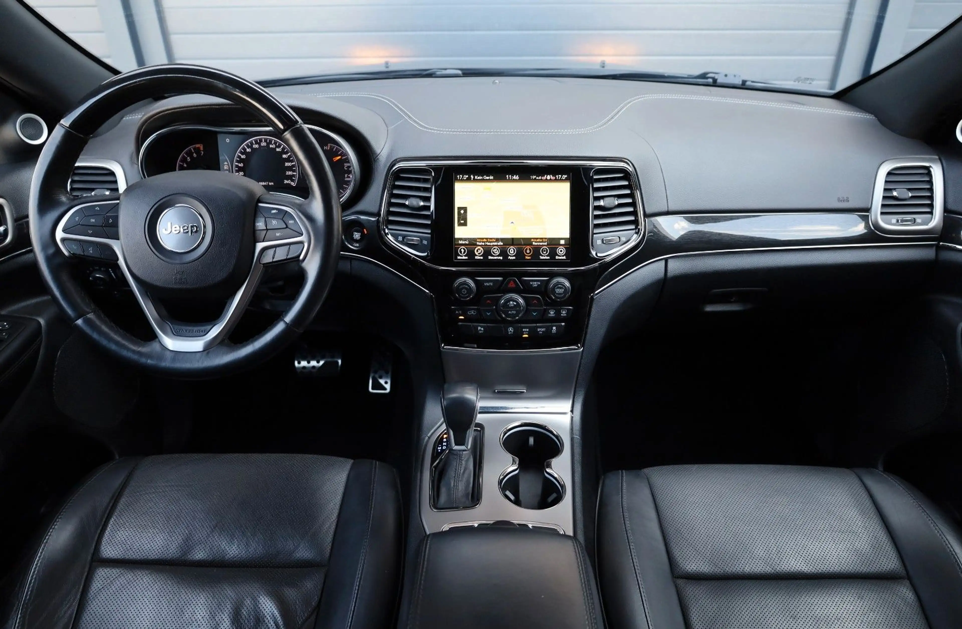 Jeep Grand Cherokee 3.6l Limited 4x4/APPLE/SHZ/TTW/20 — photo 11
