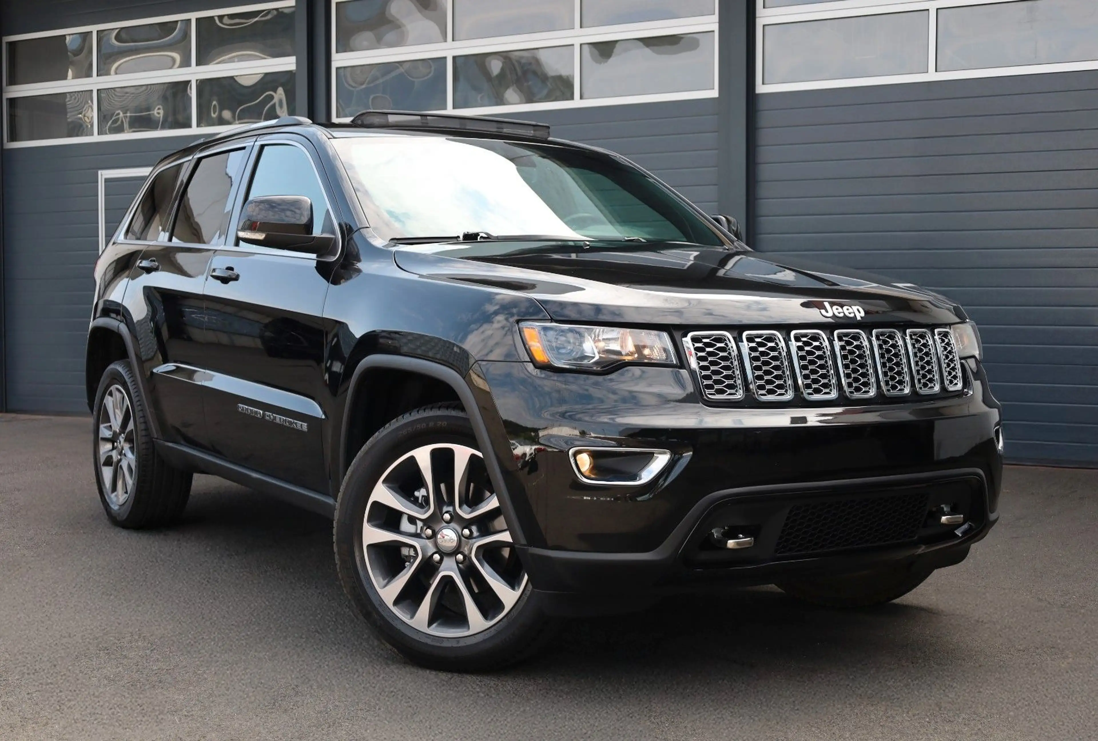 Jeep Grand Cherokee 3.6l Limited 4x4/APPLE/SHZ/TTW/20