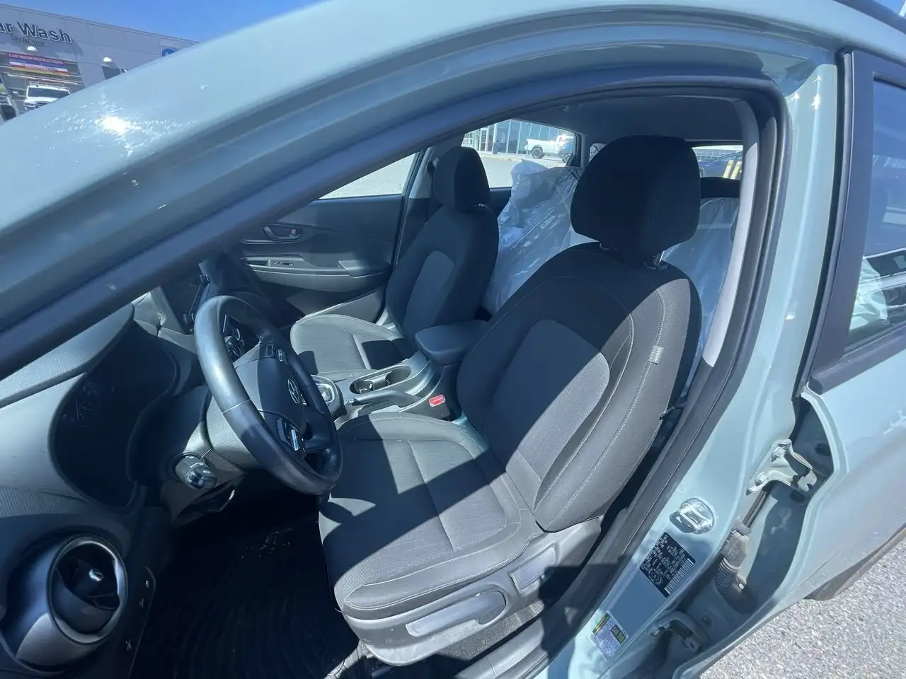 Hyundai KONA снимка Hyundai KONA
