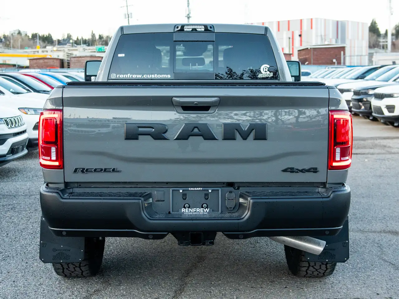 RAM 2500 снимка RAM 2500